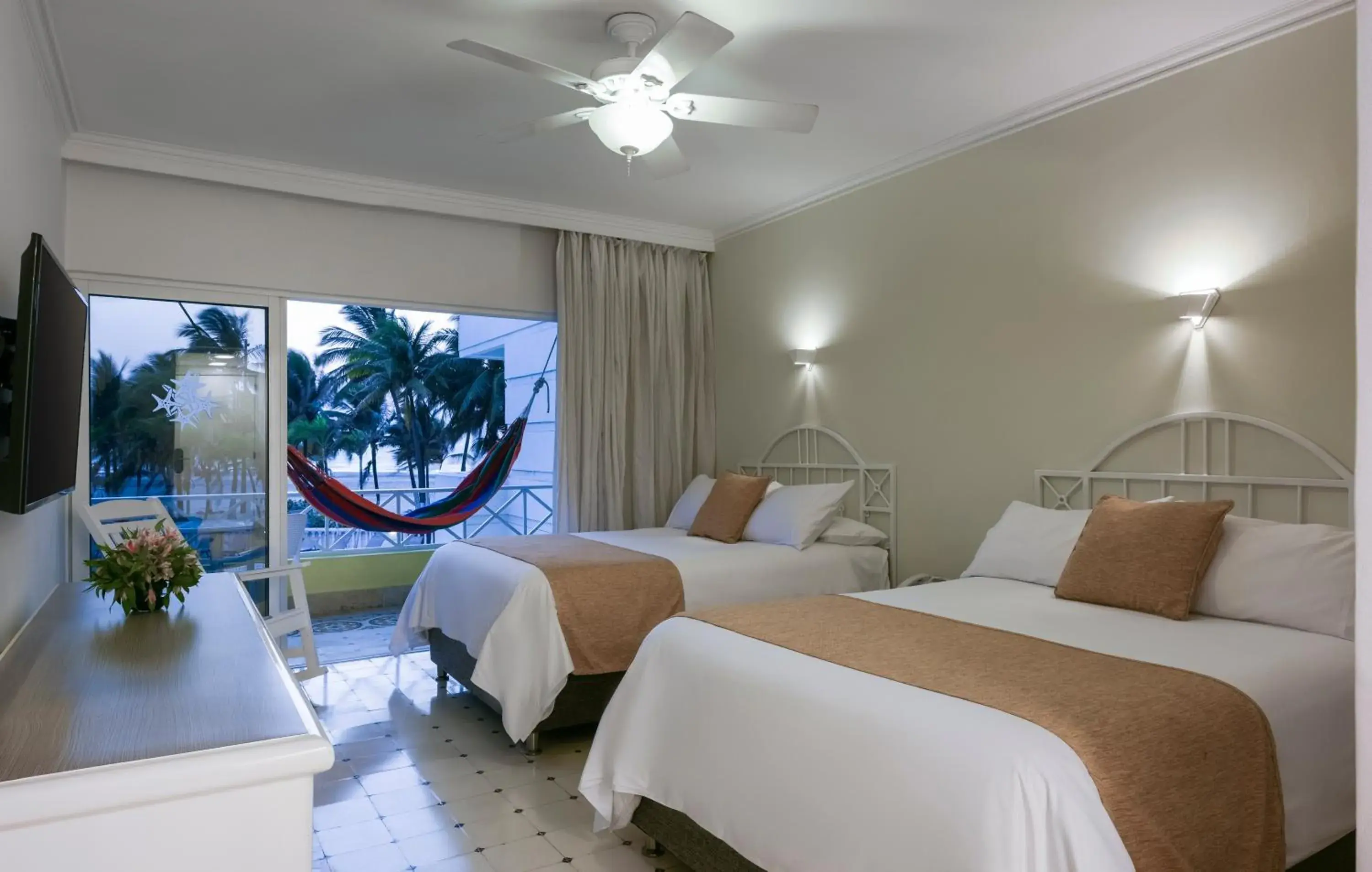 Bed in Hotel Las Americas Casa de Playa Bed in Hotel Las Americas Casa de Playa