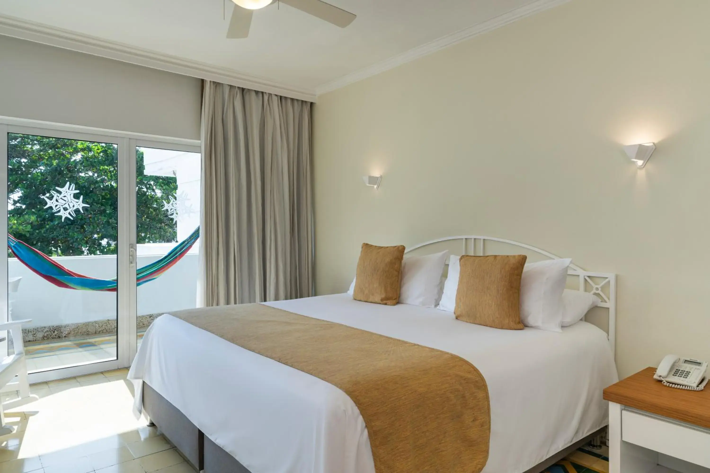 Bed in Hotel Las Americas Casa de Playa Bed in Hotel Las Americas Casa de Playa