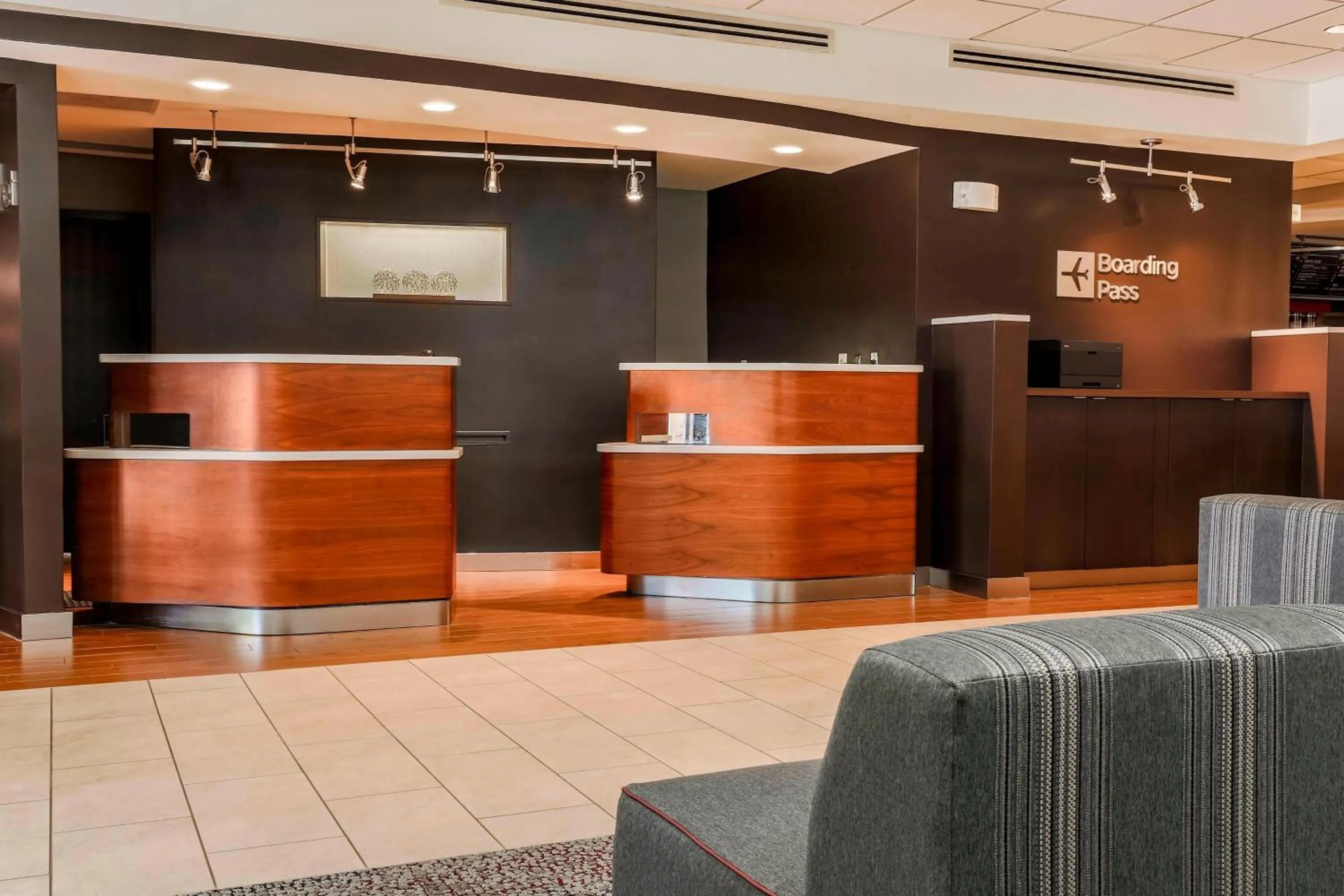 Lobby or reception in Courtyard by Marriott Orlando Lake Mary North