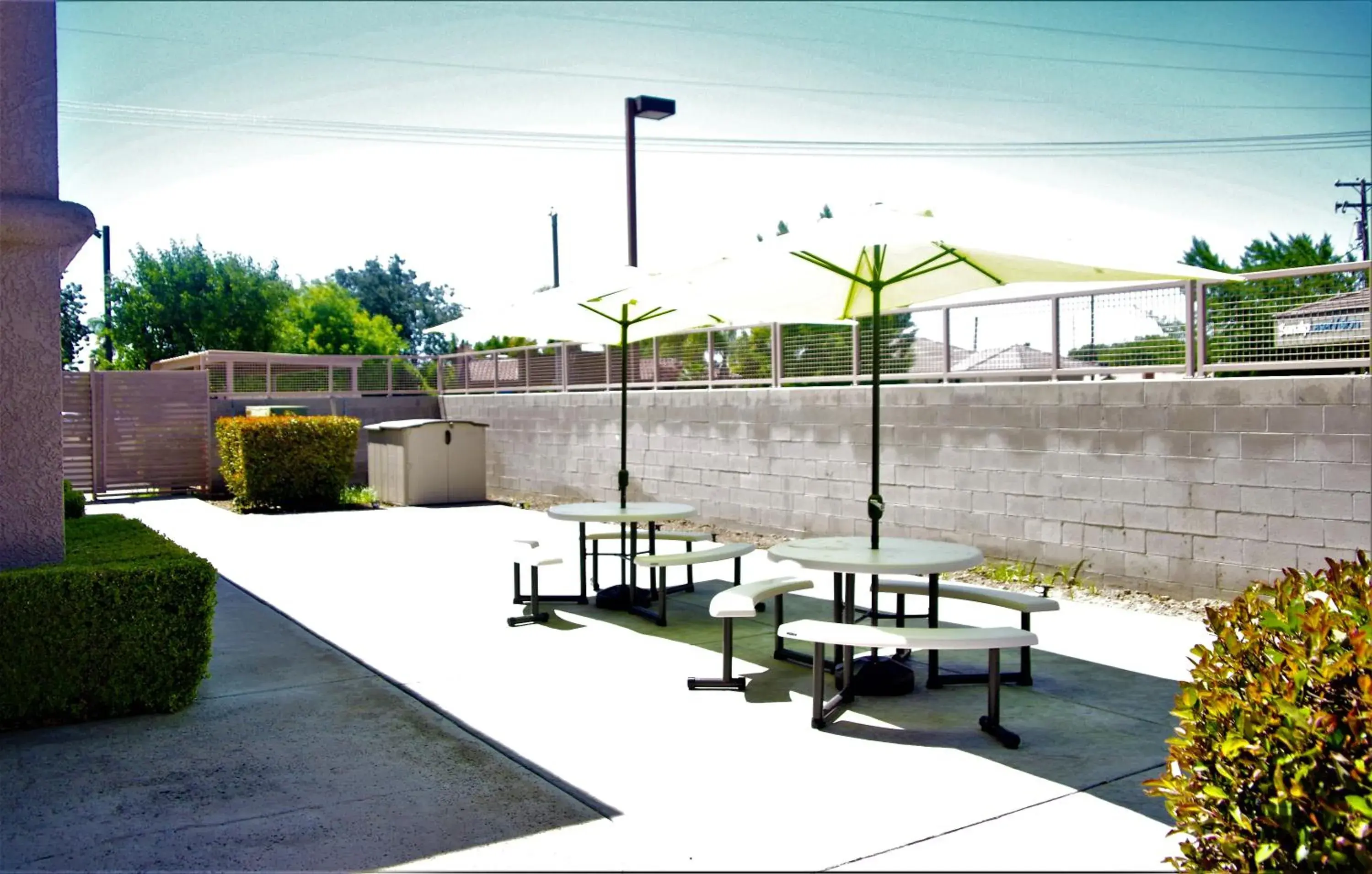 Restaurant/places to eat in Comfort Suites Tulare Sequoia Gateway Restaurant/places to eat in Comfort Suites Tulare Sequoia Gateway