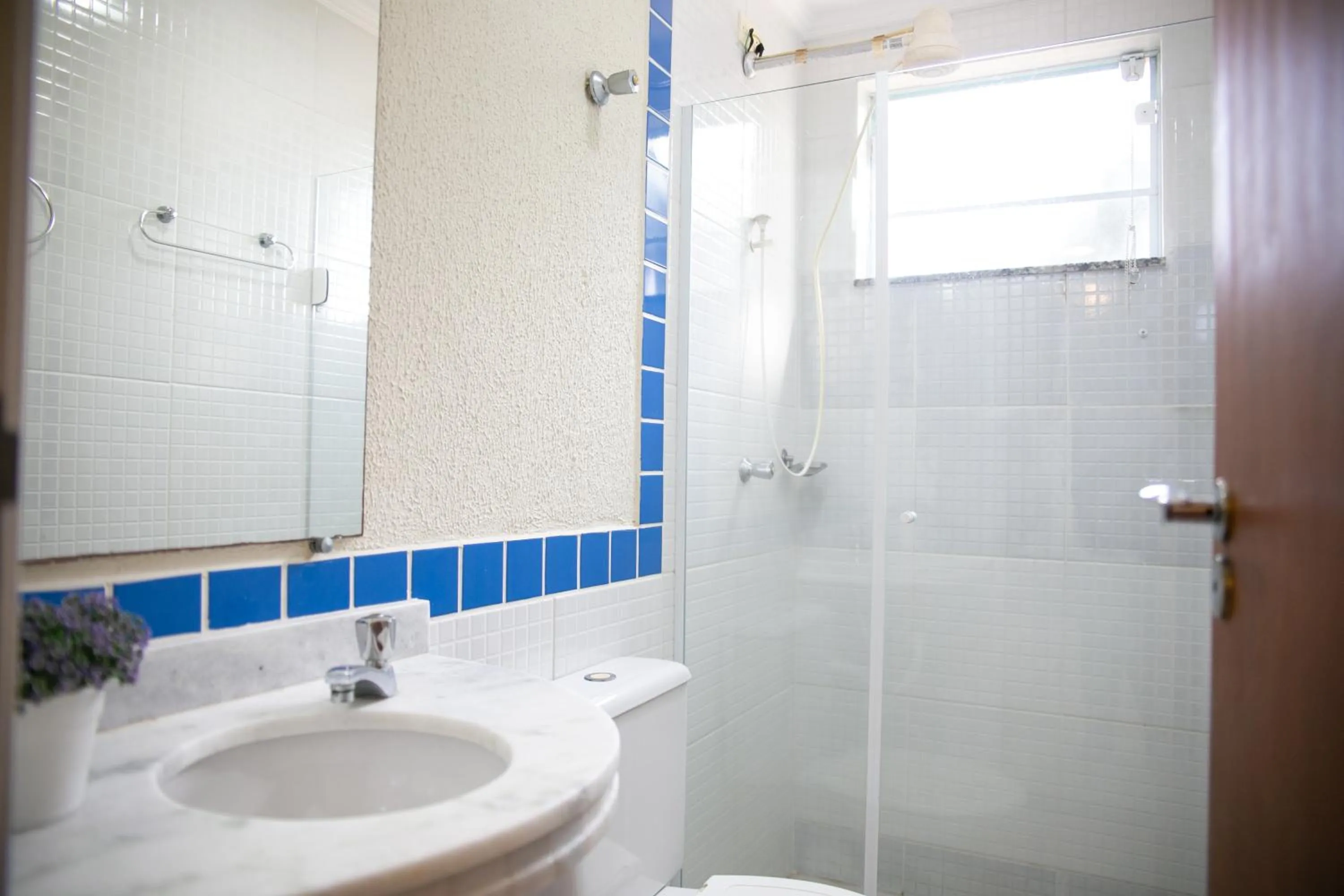 Bathroom in Lorenza by Paramar