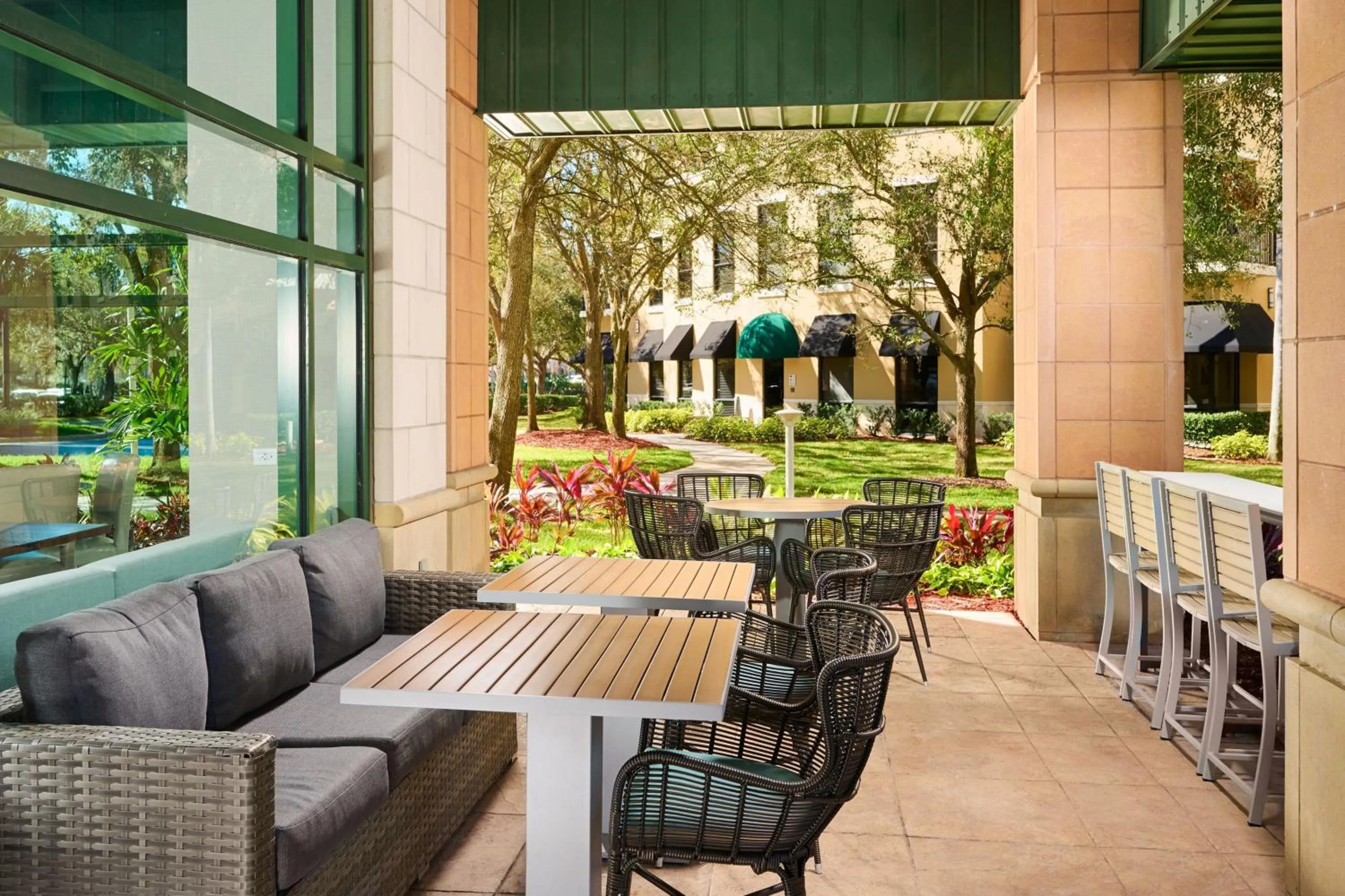Lounge or bar in Orlando Marriott Lake Mary