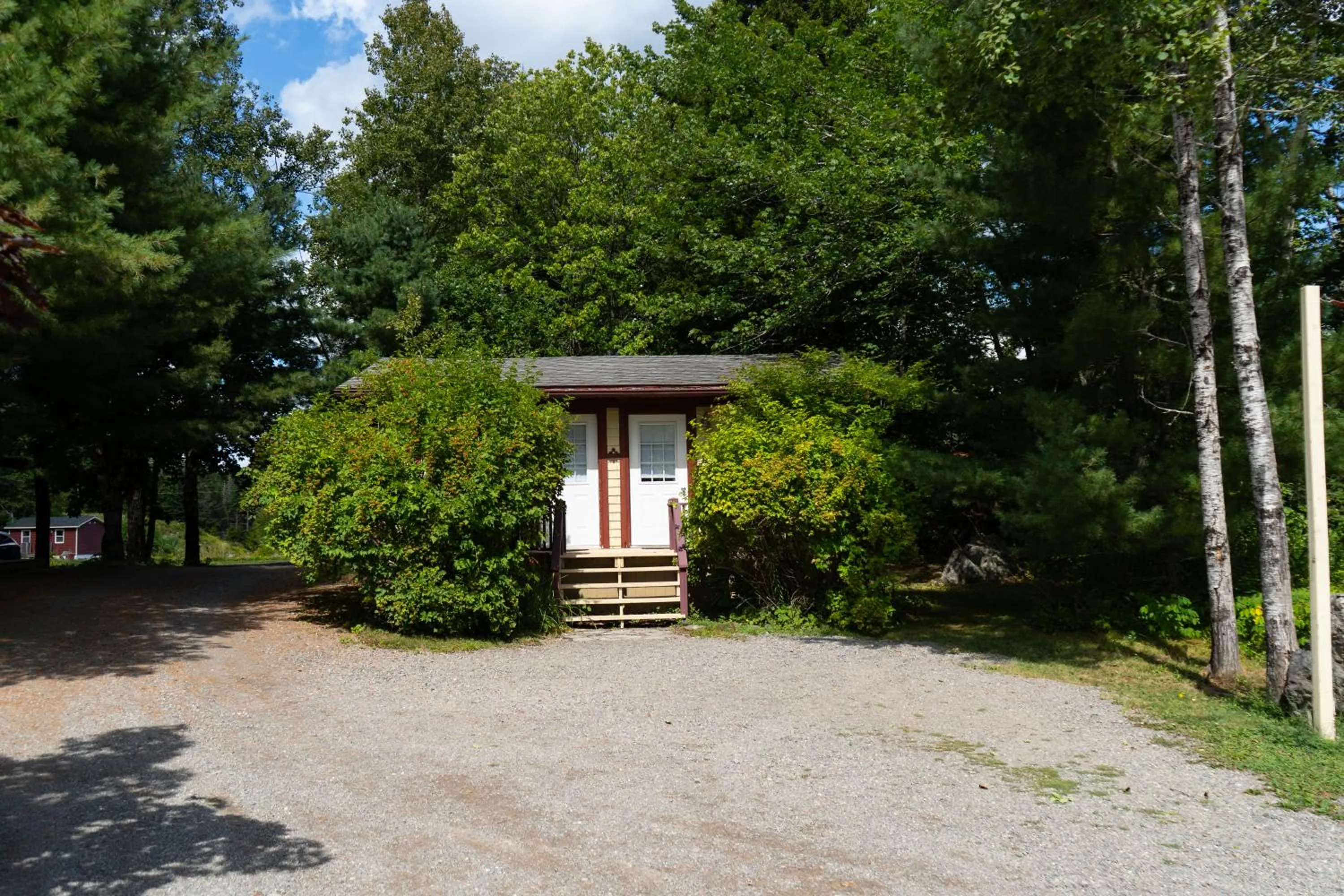 Property building in Dominion Hill Country Inn
