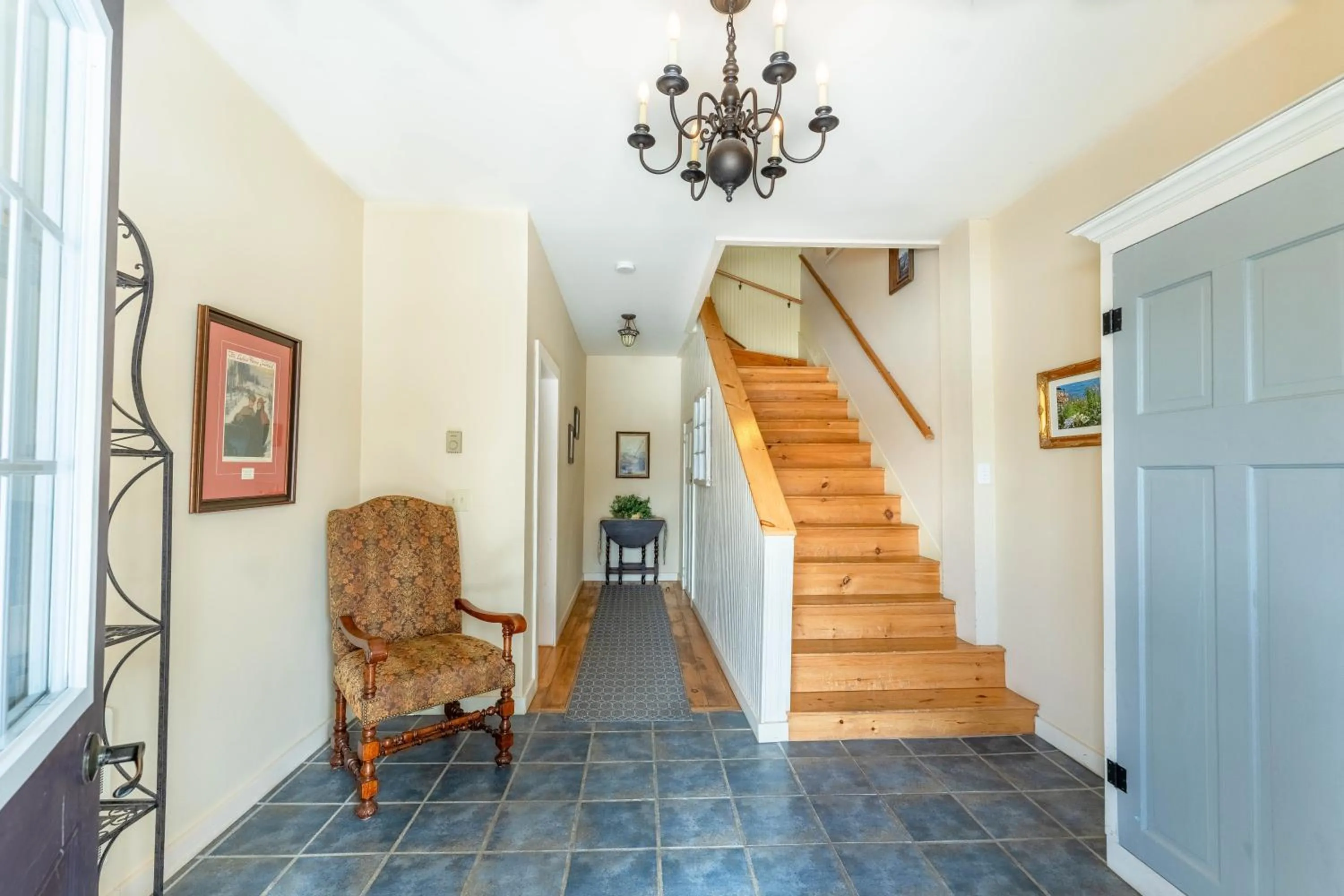 Property building in Dominion Hill Country Inn