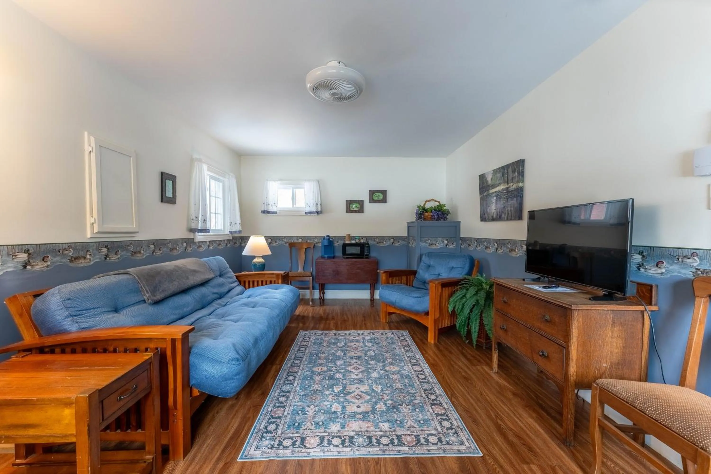 TV and multimedia in Dominion Hill Country Inn