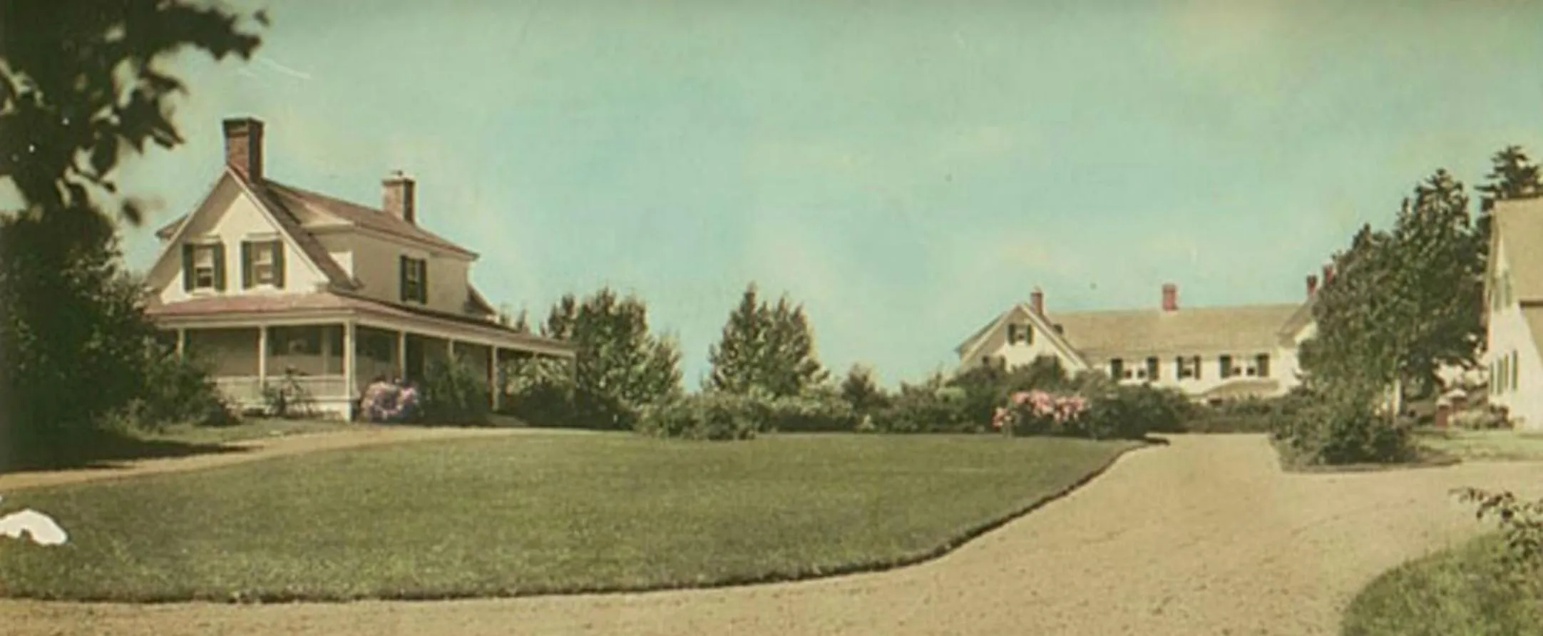 Property building in Dominion Hill Country Inn