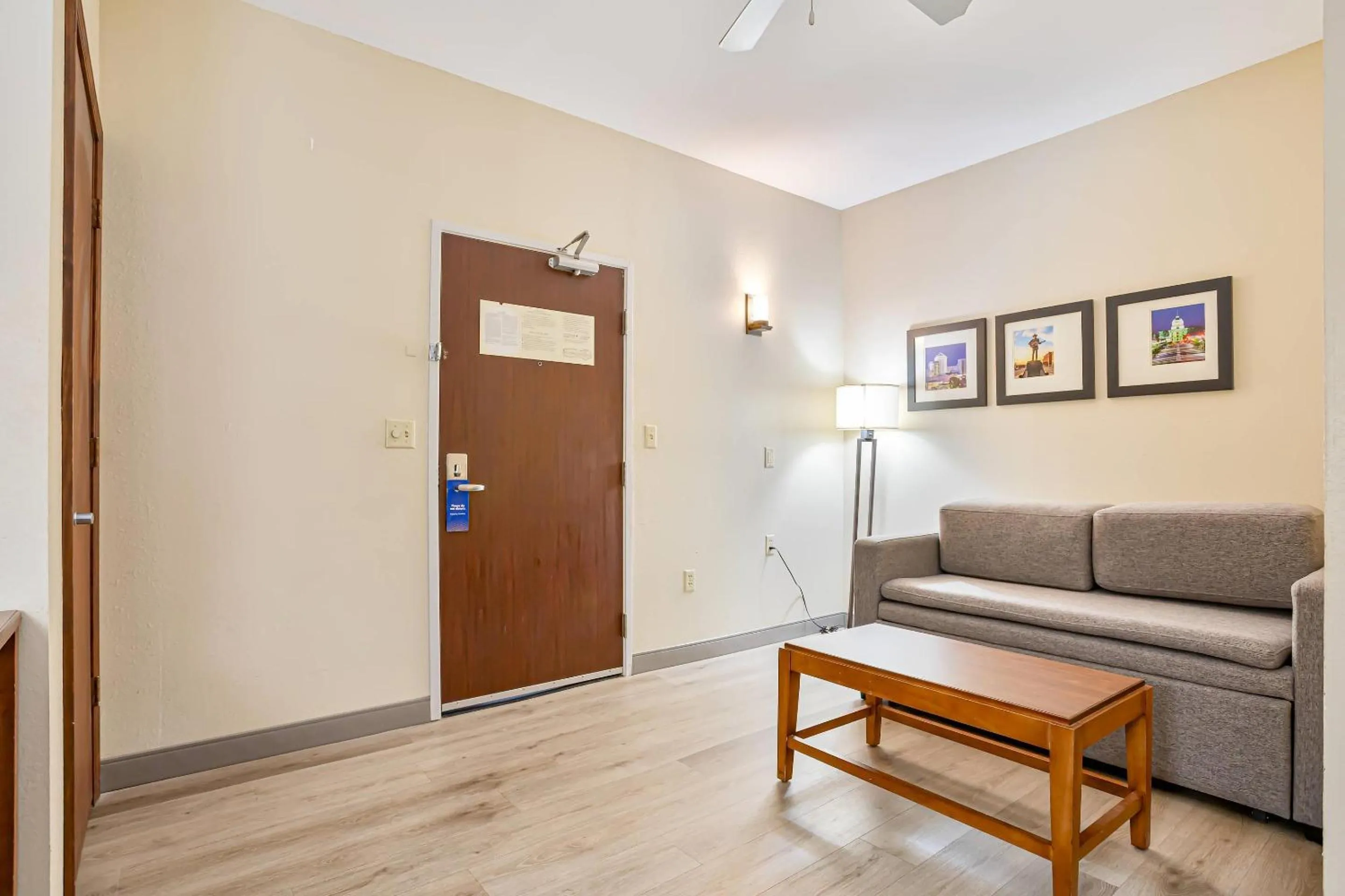 Bedroom in Comfort Inn & Suites Montgomery East Carmichael Rd