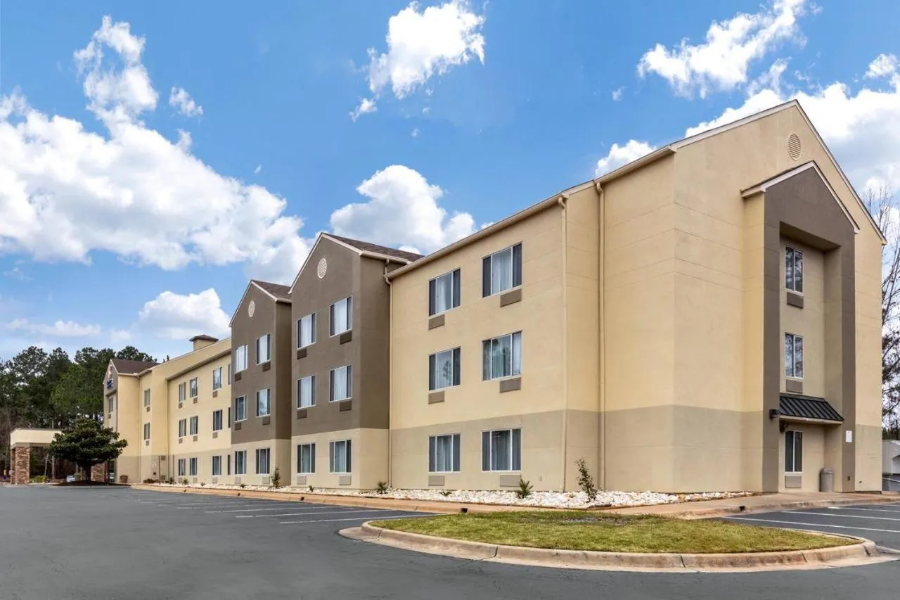 Property building in Comfort Inn & Suites Montgomery East Carmichael Rd