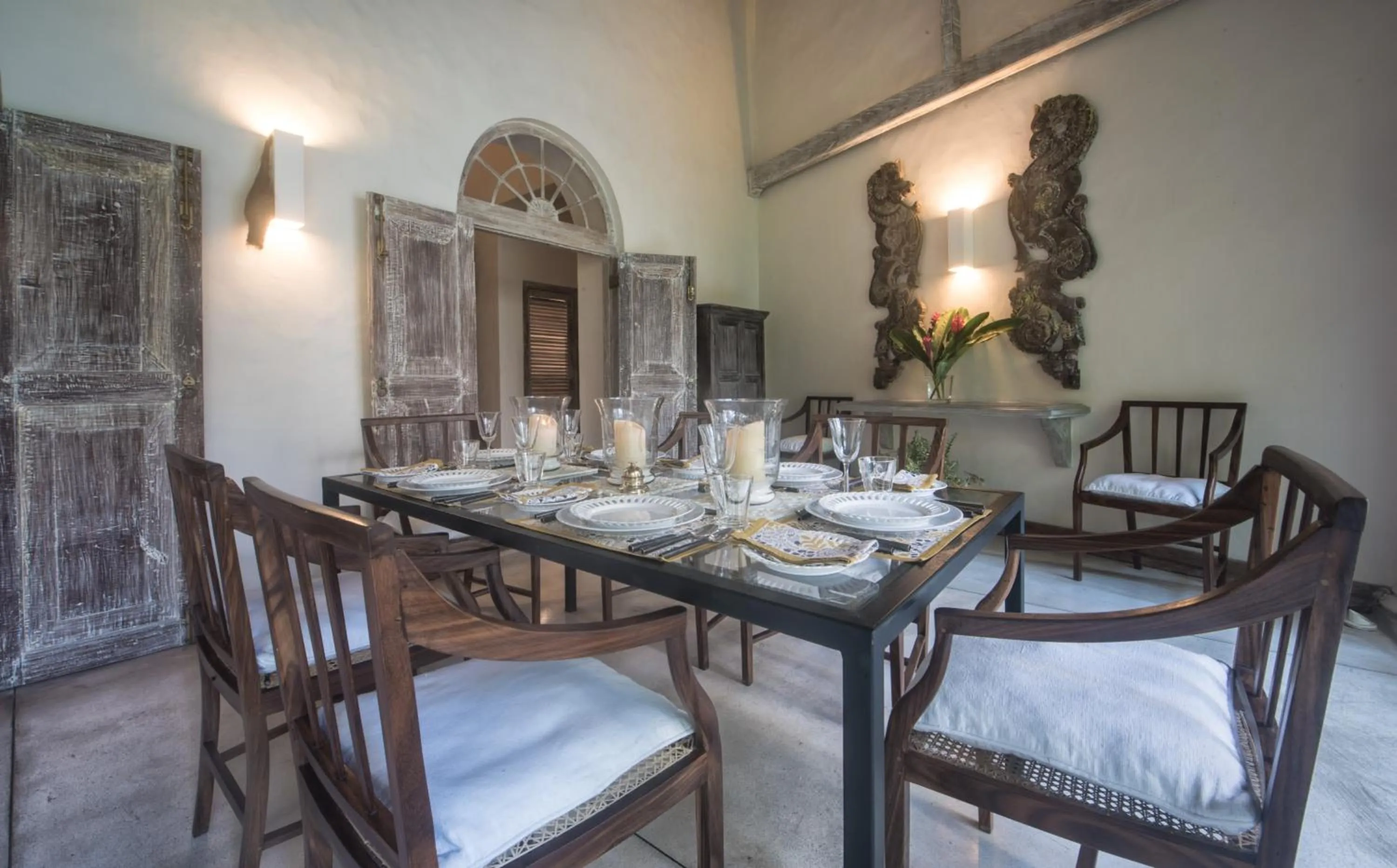 Dining area in 20 Middle Street