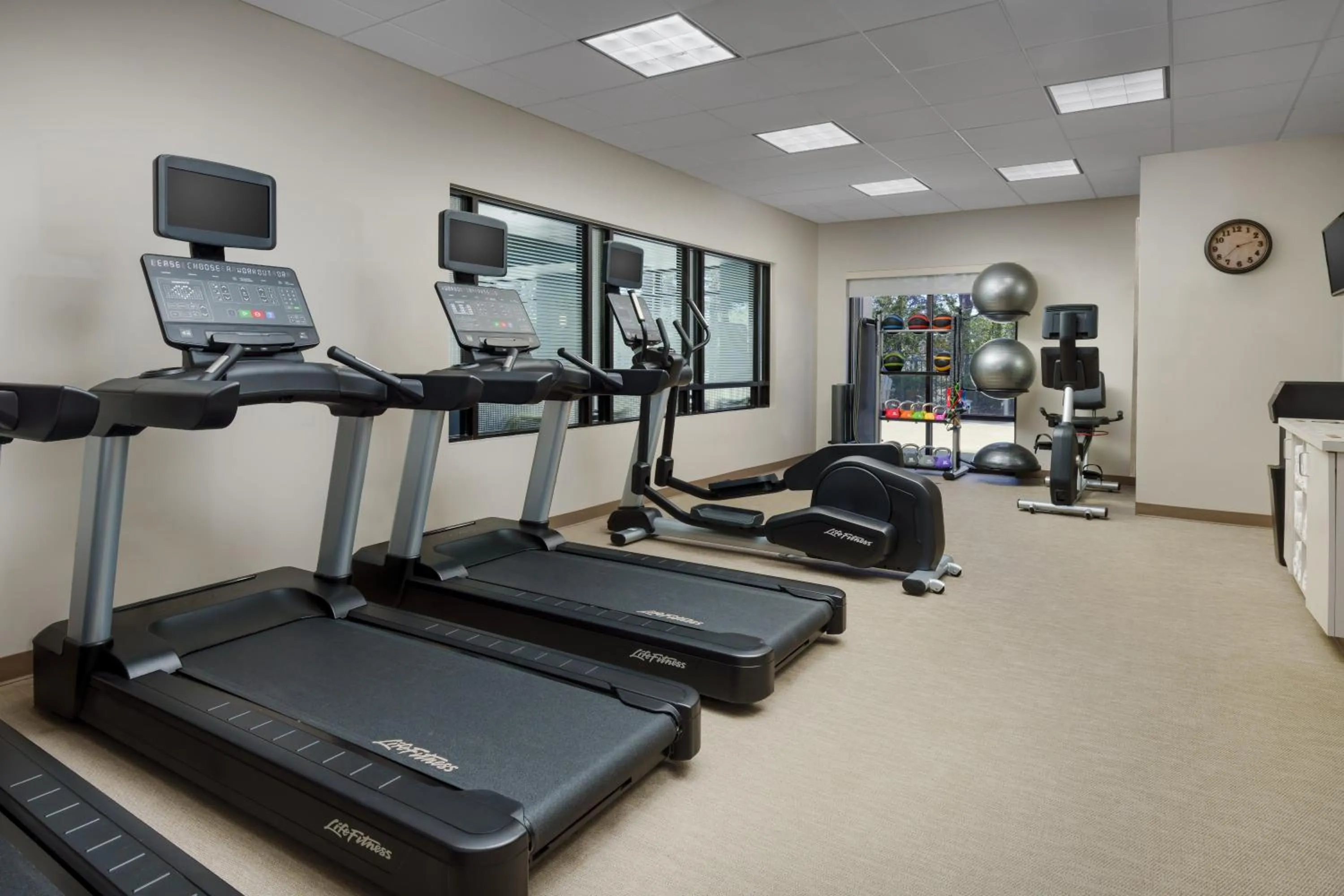 Fitness centre/facilities in SpringHill Suites Manchester-Boston Regional Airport