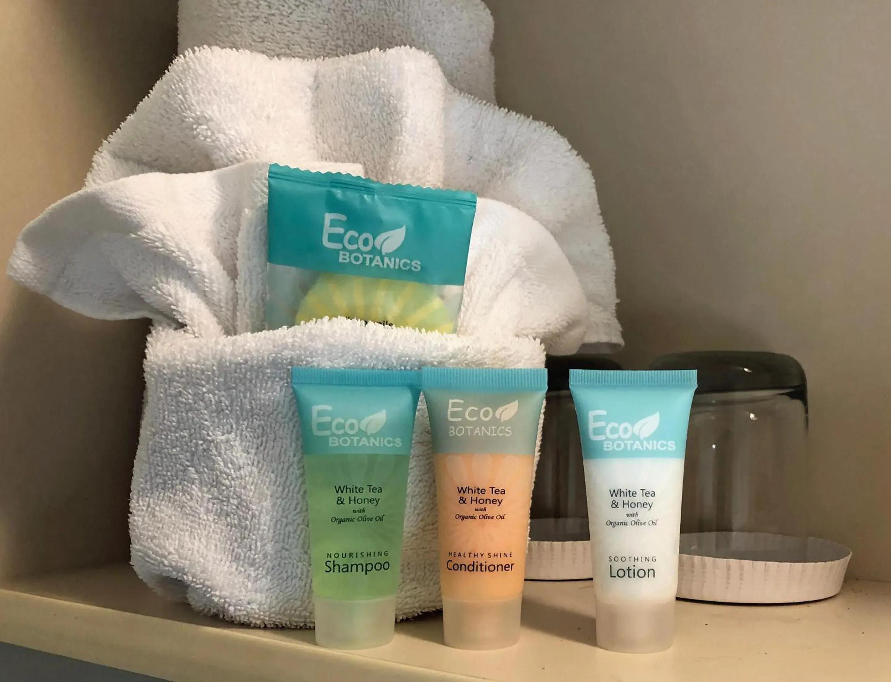 Standard Queen Room - Pet Friendly in Bayfront Inn Standard Queen Room - Pet Friendly in Bayfront Inn