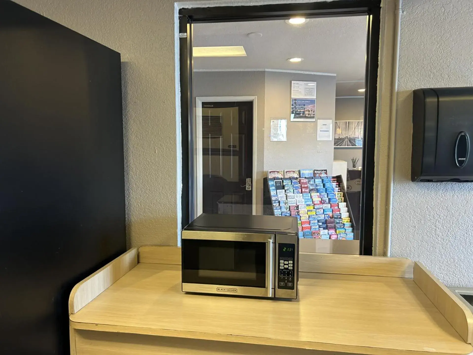 Property building in Motel 6-Stanton, CA- Anaheim West Property building in Motel 6-Stanton, CA- Anaheim West