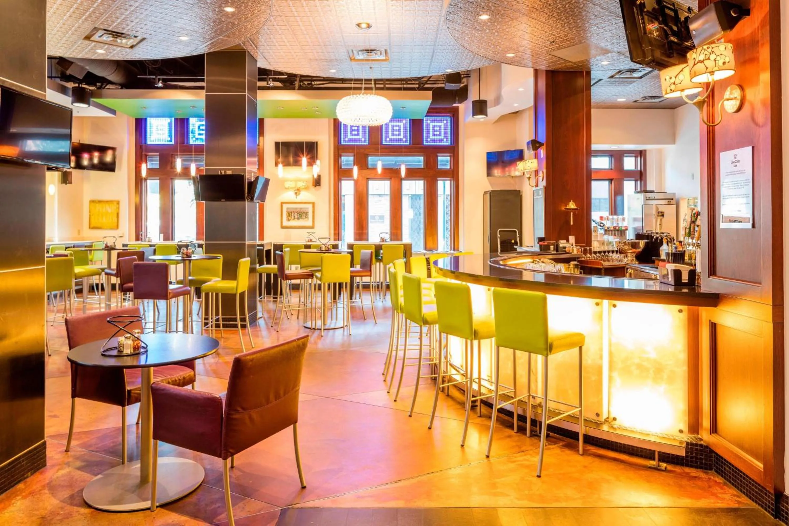 Restaurant/places to eat in The Battle House Renaissance Mobile Hotel & Spa