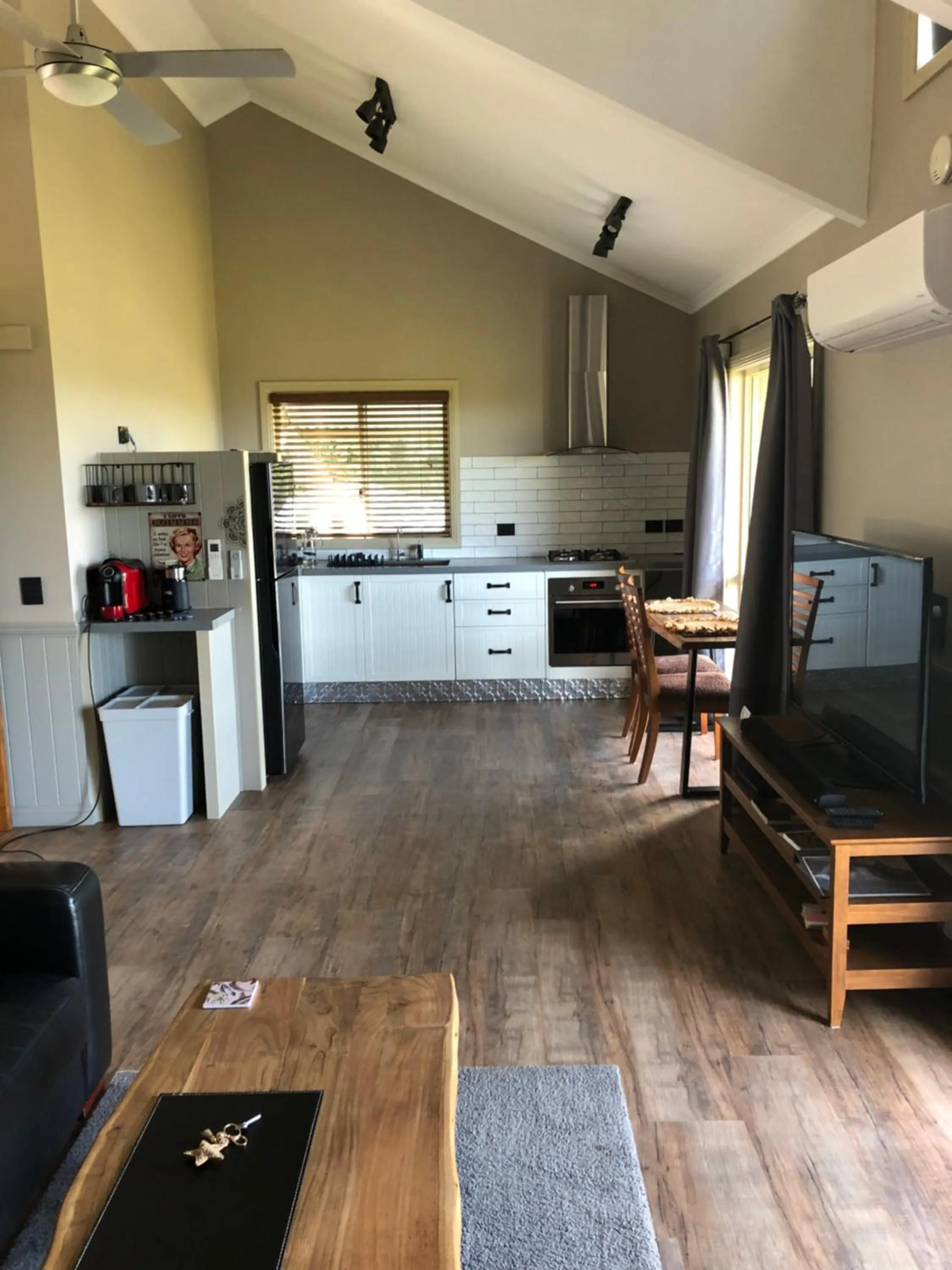 Kitchen or kitchenette in Maleny Luxury Cottages