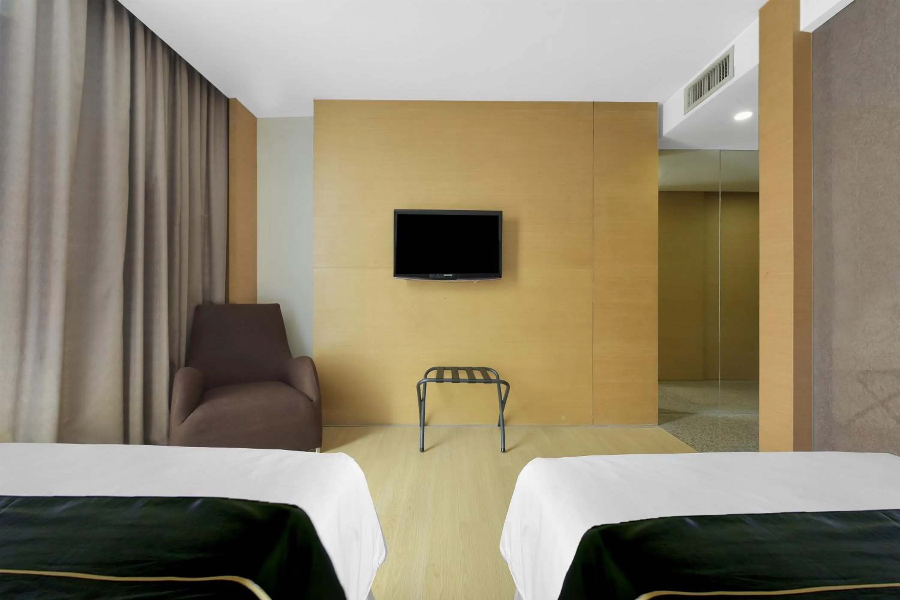 Bedroom, Bed in Sunday Hotel Subang