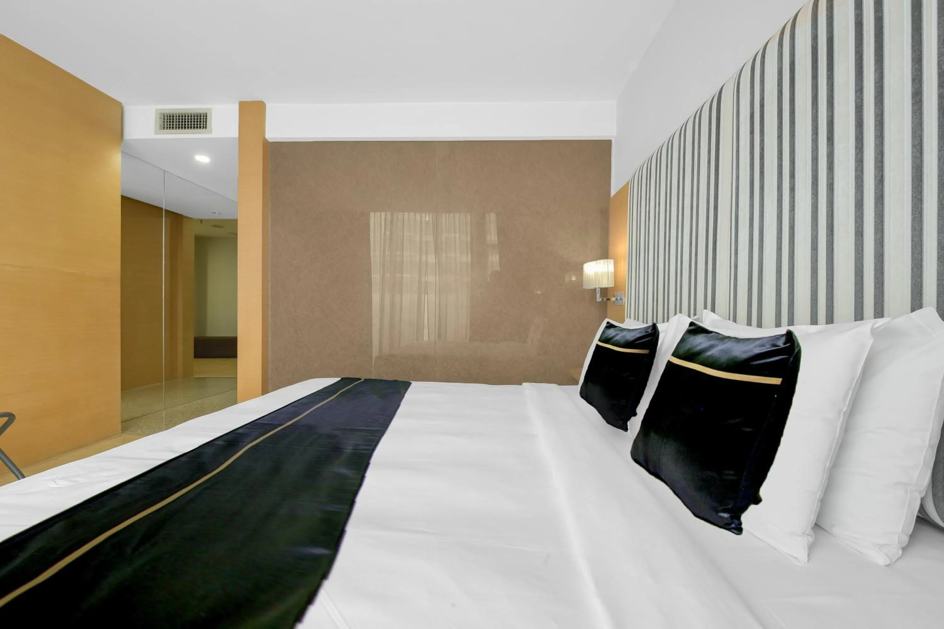 Bedroom, Bed in Sunday Hotel Subang
