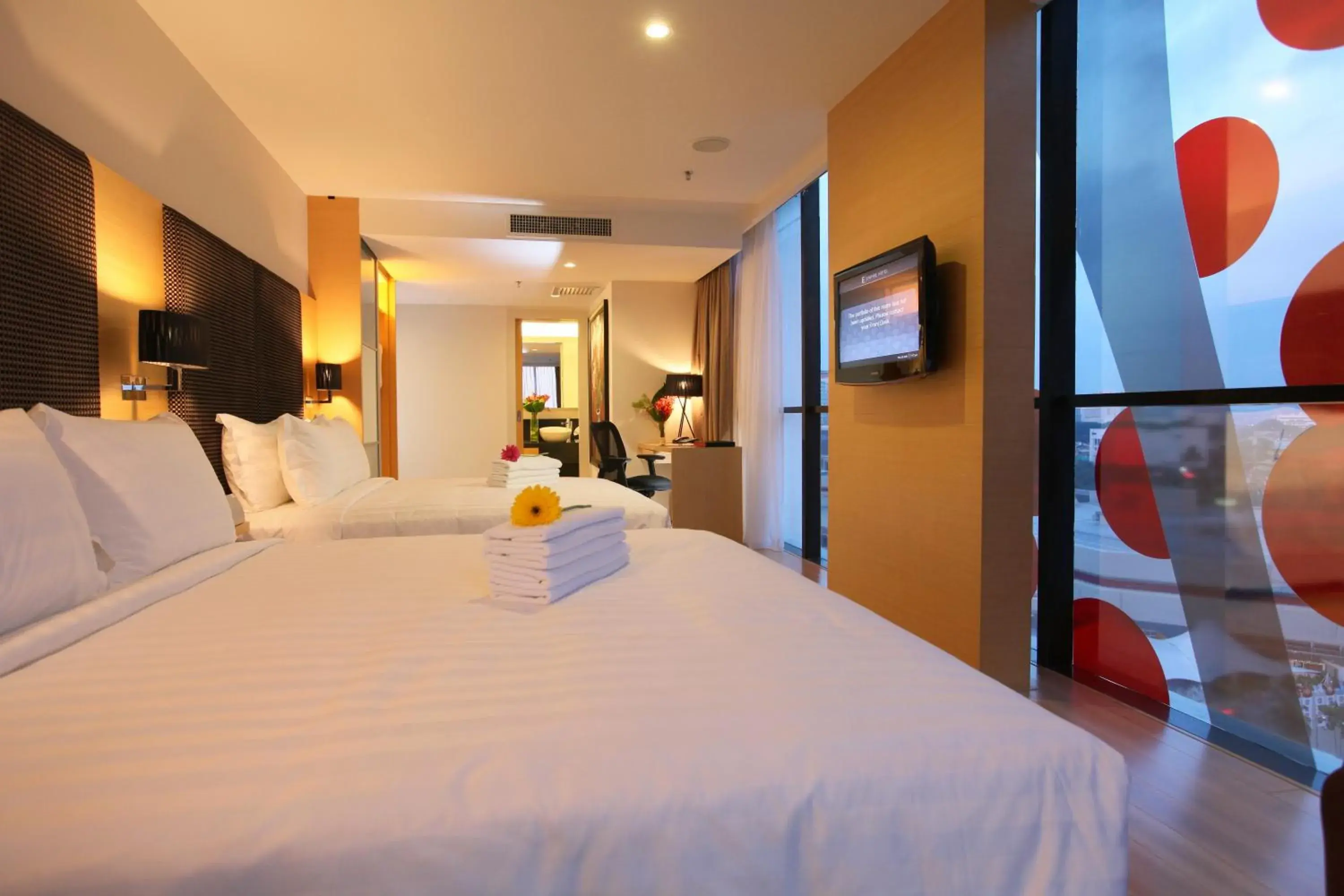 Photo of the whole room, Bed in Empire Hotel Subang
