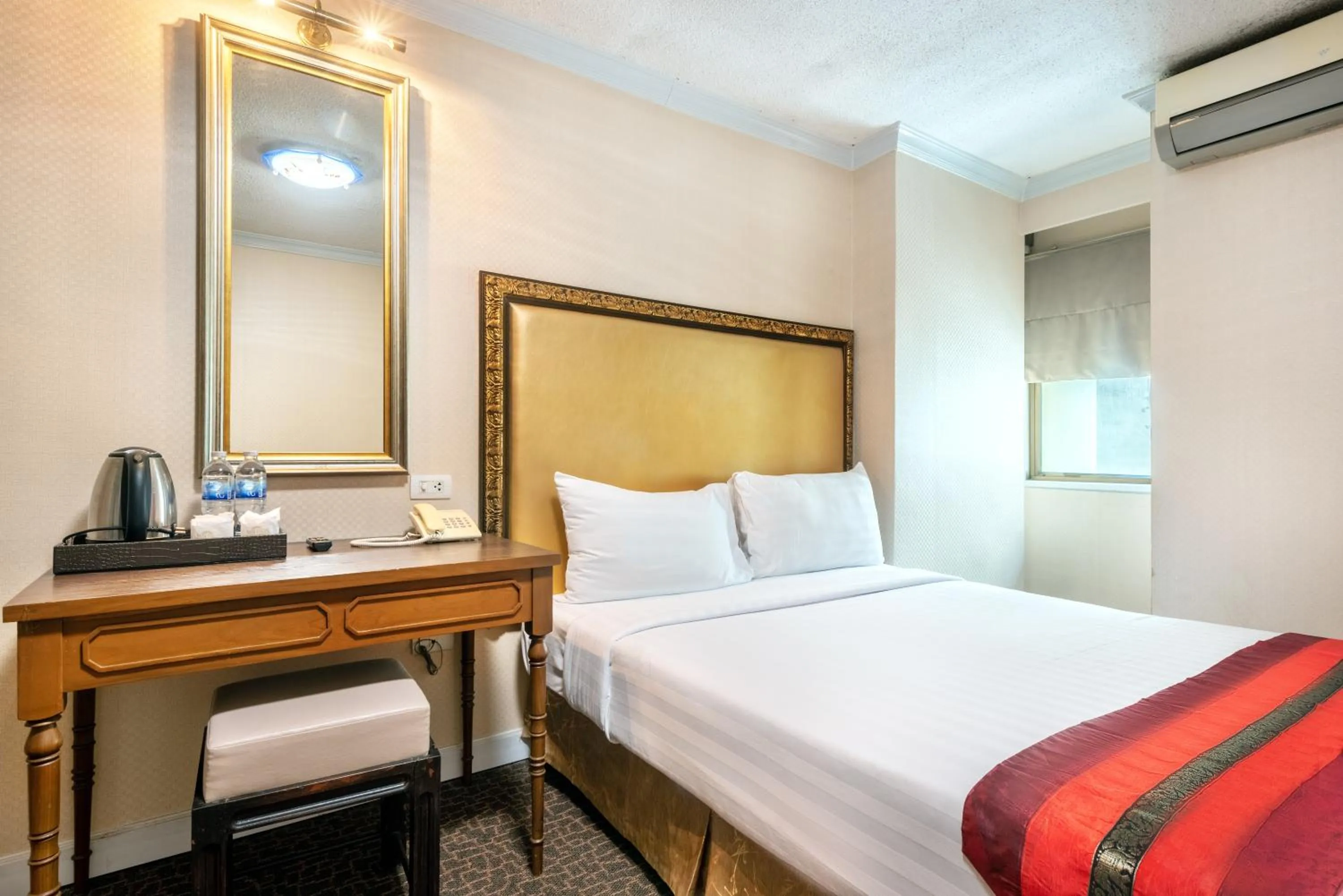 Photo of the whole room, Bed in NASA BANGKOK - Airport Rail Link Ramkhamhang