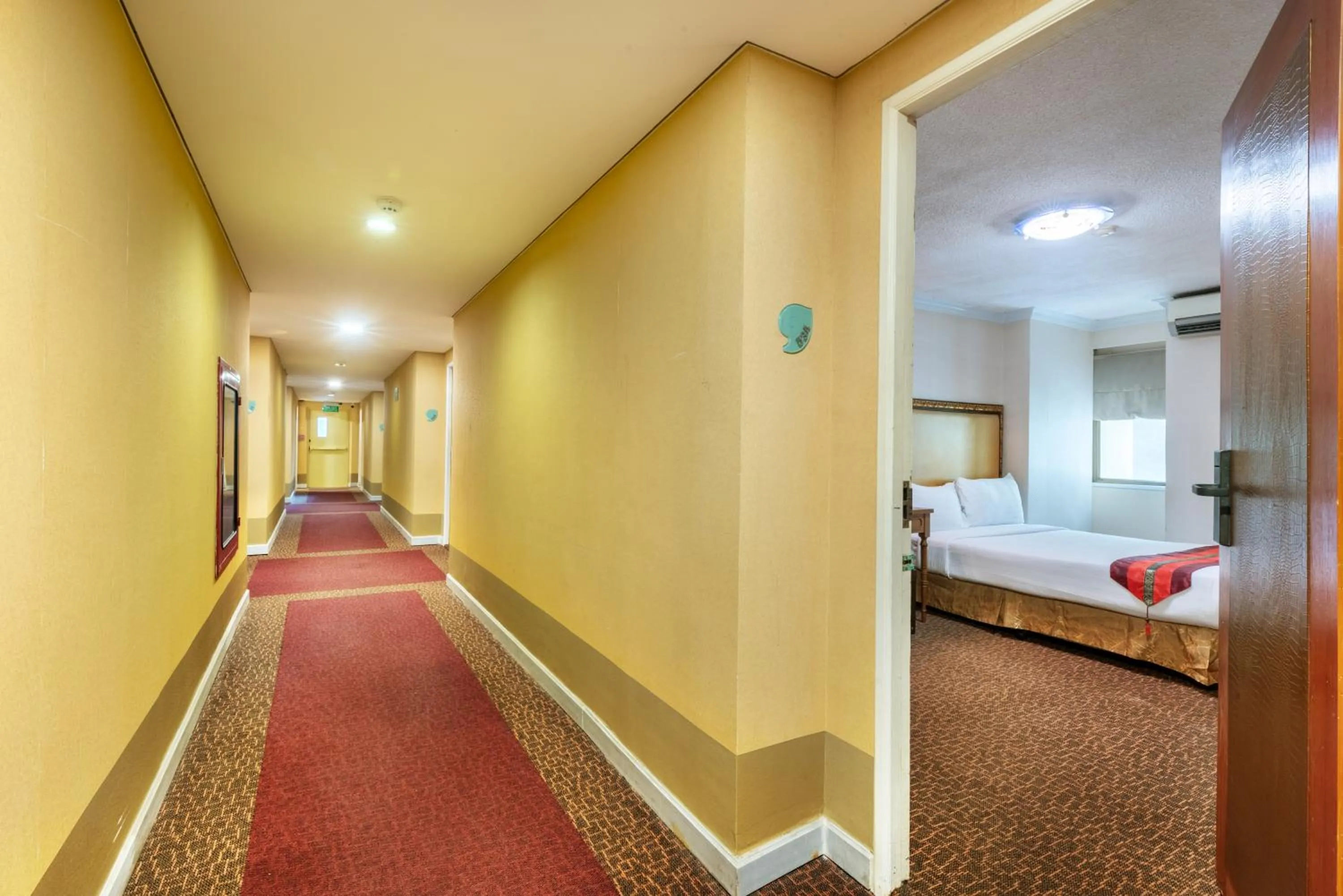 Photo of the whole room, Bed in NASA BANGKOK - Airport Rail Link Ramkhamhang