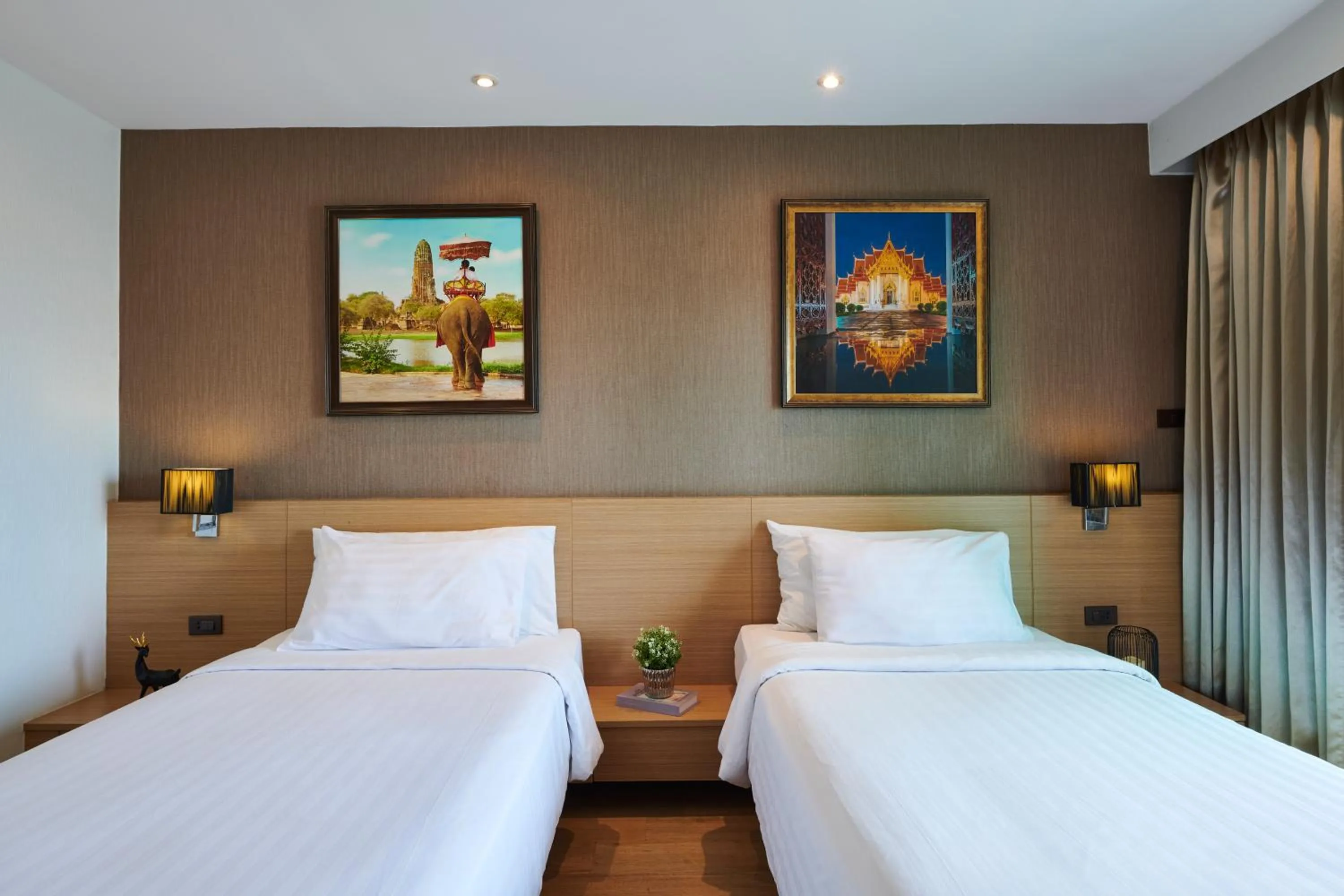 Bed in Adelphi Pattaya