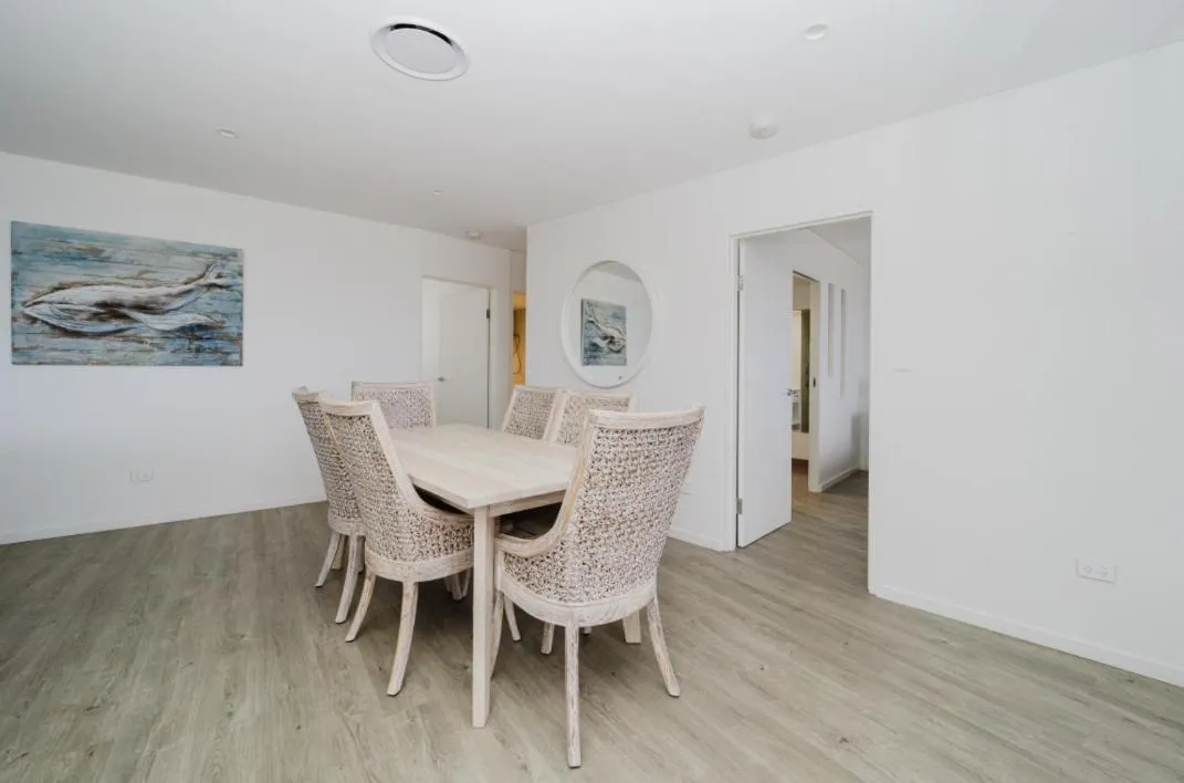 Bay Royal Apartments