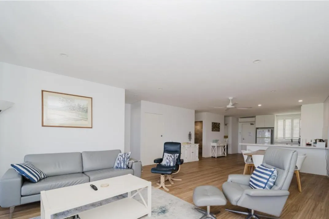 Bay Royal Apartments