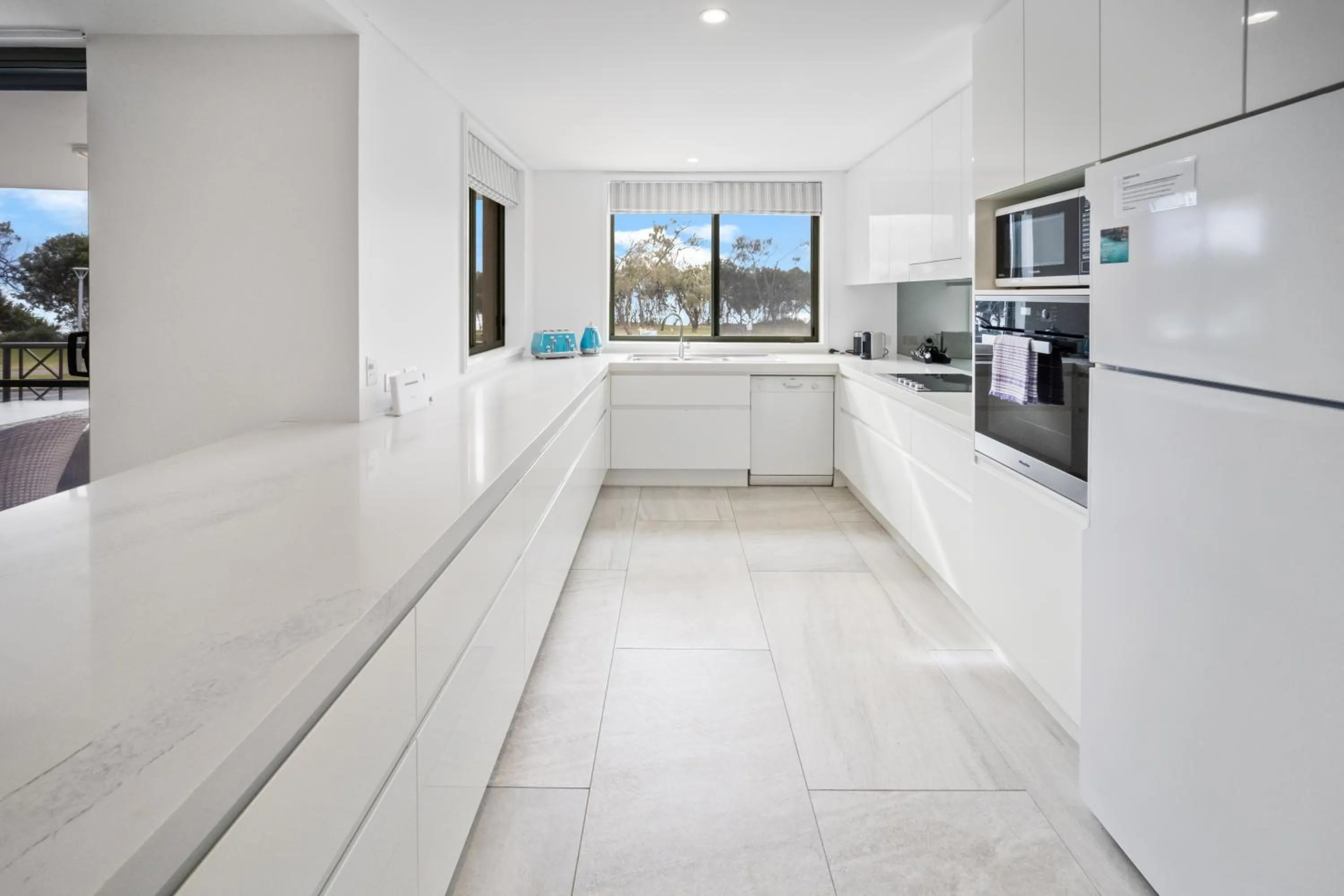 Bay Royal Apartments