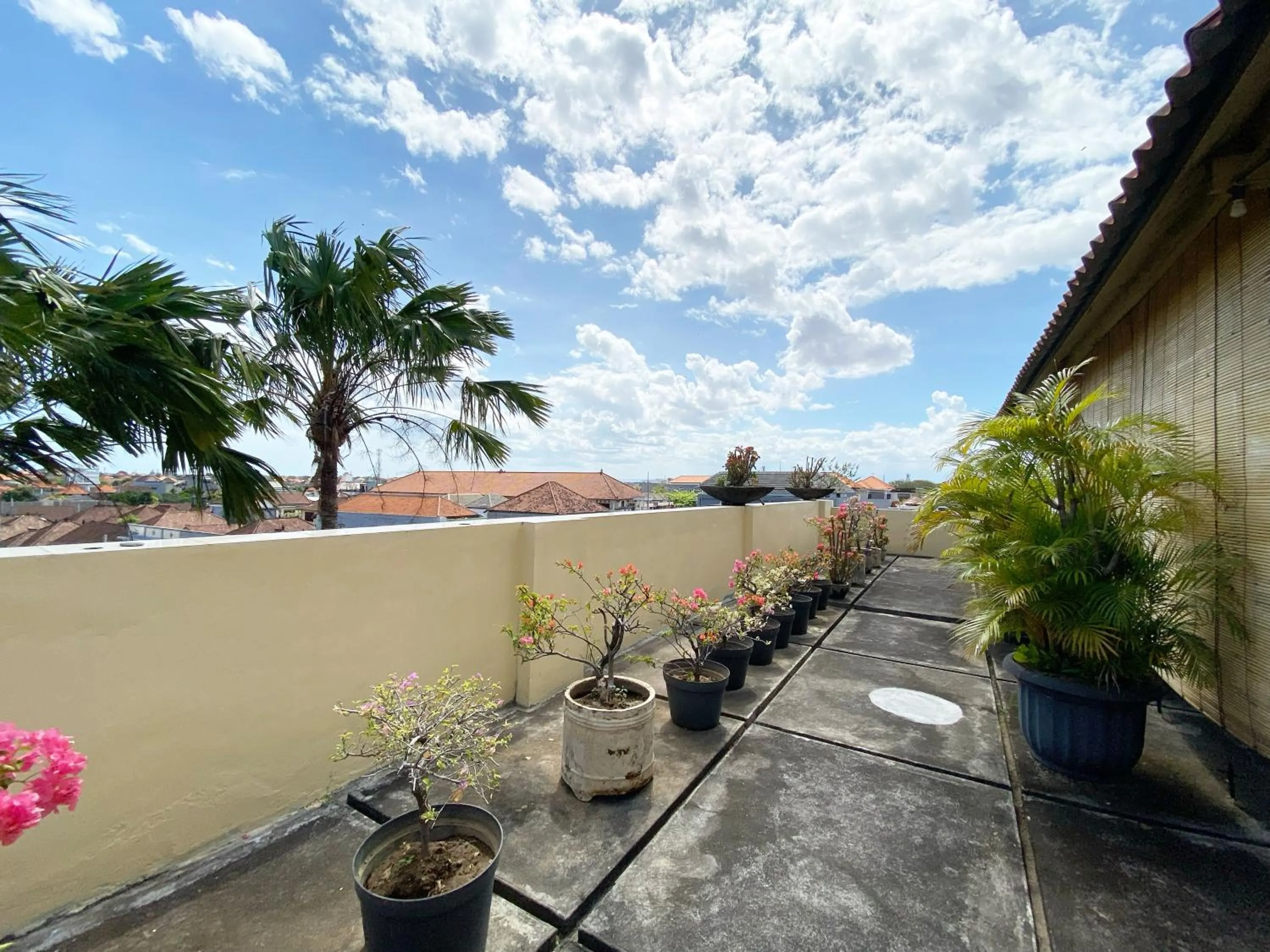 Balcony/Terrace in Nirwana Suites