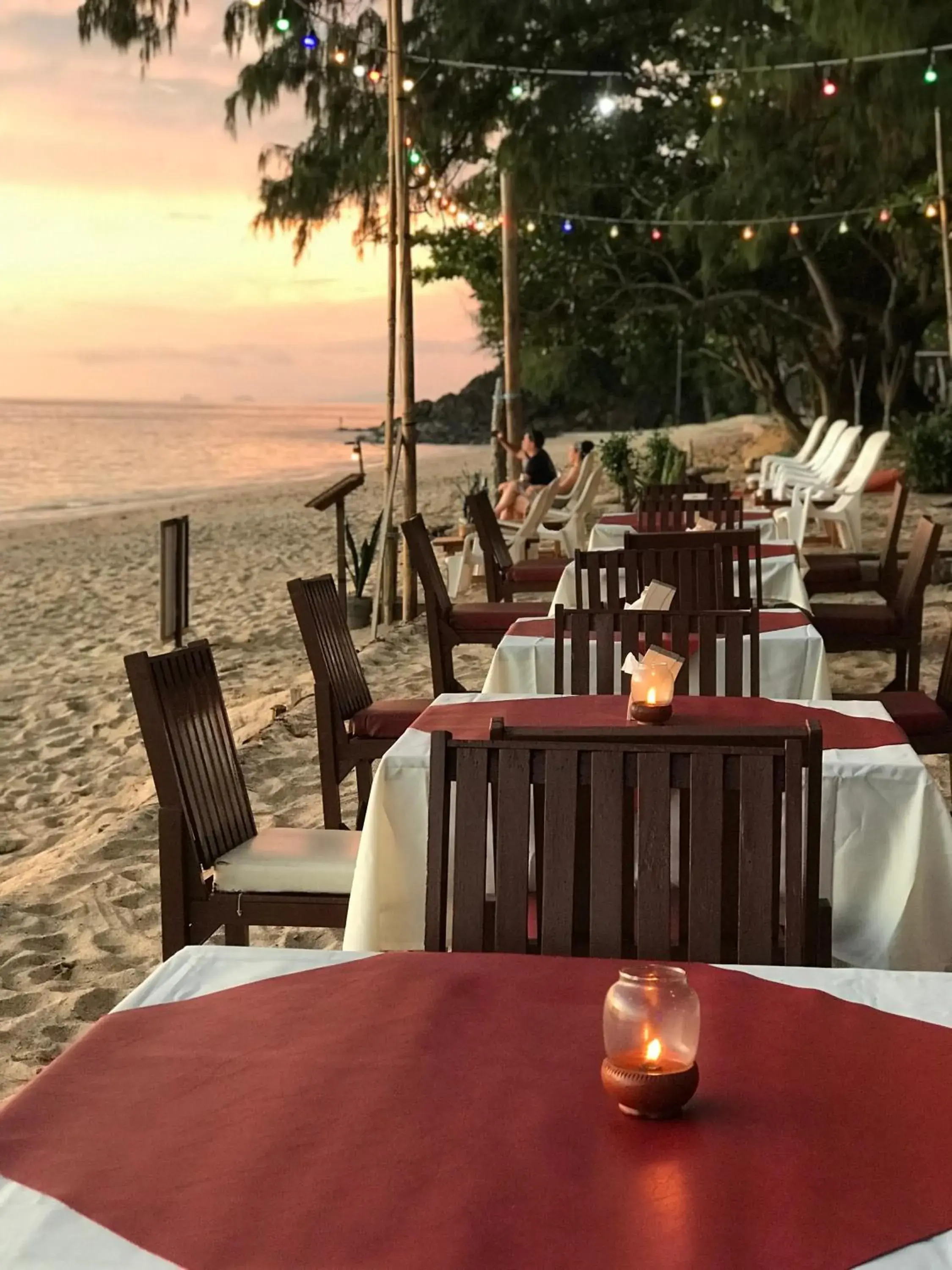 Restaurant/places to eat in Sayang Beach Resort Koh Lanta Restaurant/places to eat in Sayang Beach Resort Koh Lanta