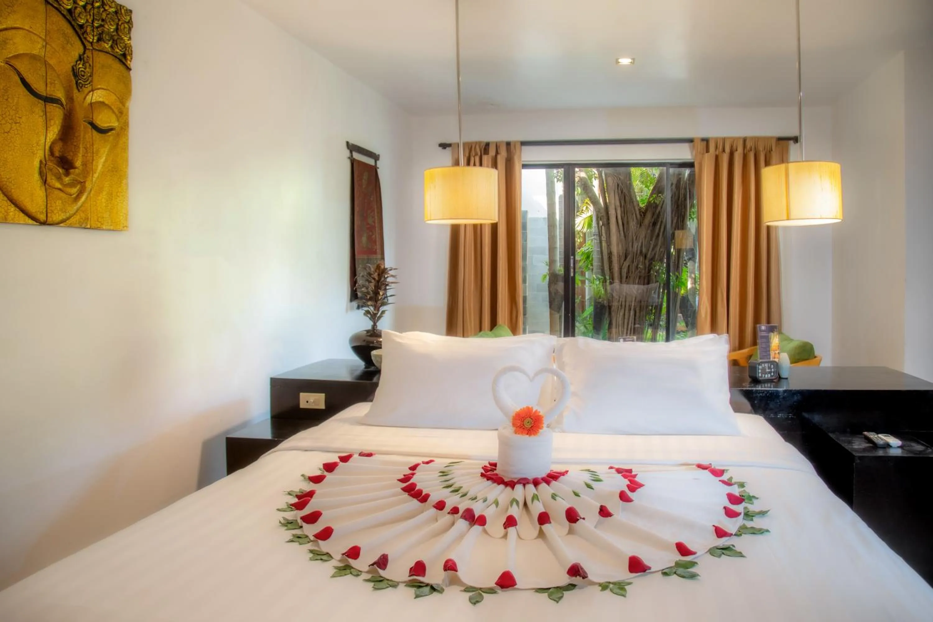 Bedroom, Bed in Bunwin Siem Reap