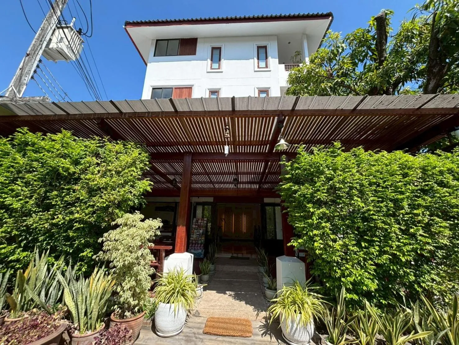 Property building in Yindee Stylish Guesthouse
