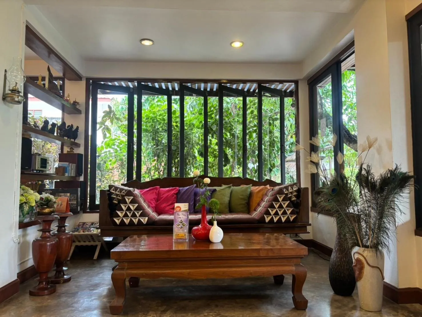Seating area in Yindee Stylish Guesthouse