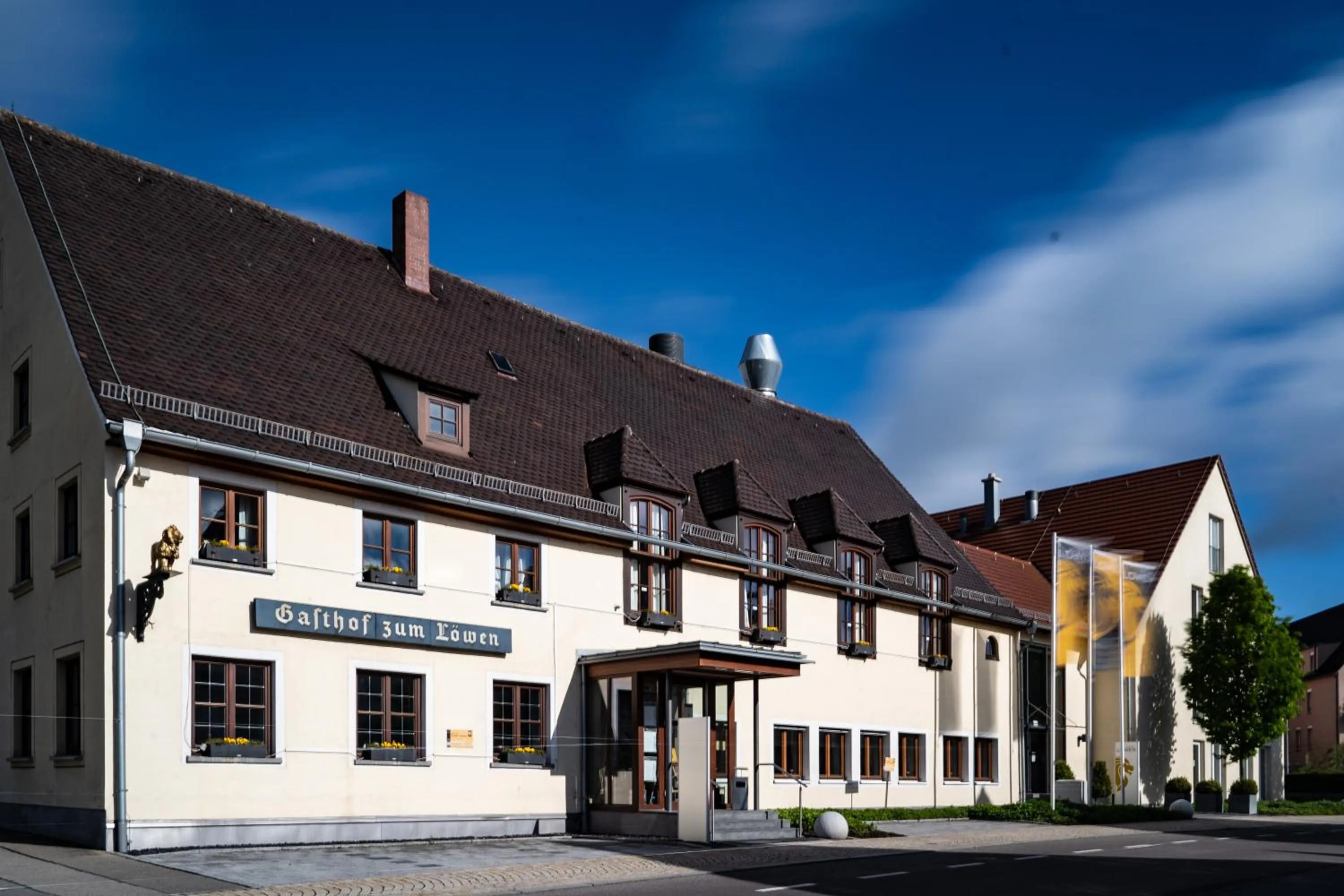 Property building in Hotel & Gasthof Löwen