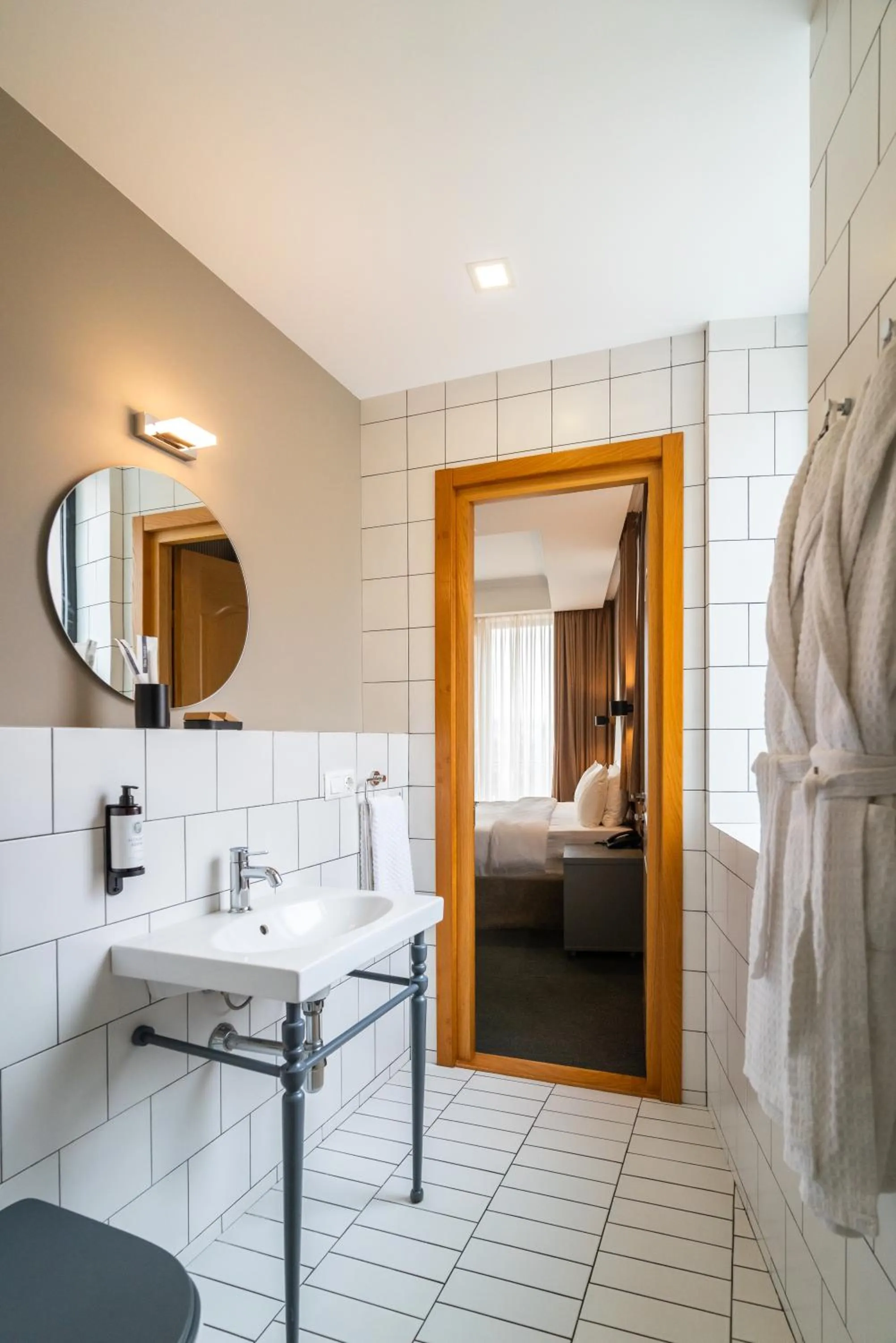Bathroom, Bed in Amante Narikala Boutique Hotel