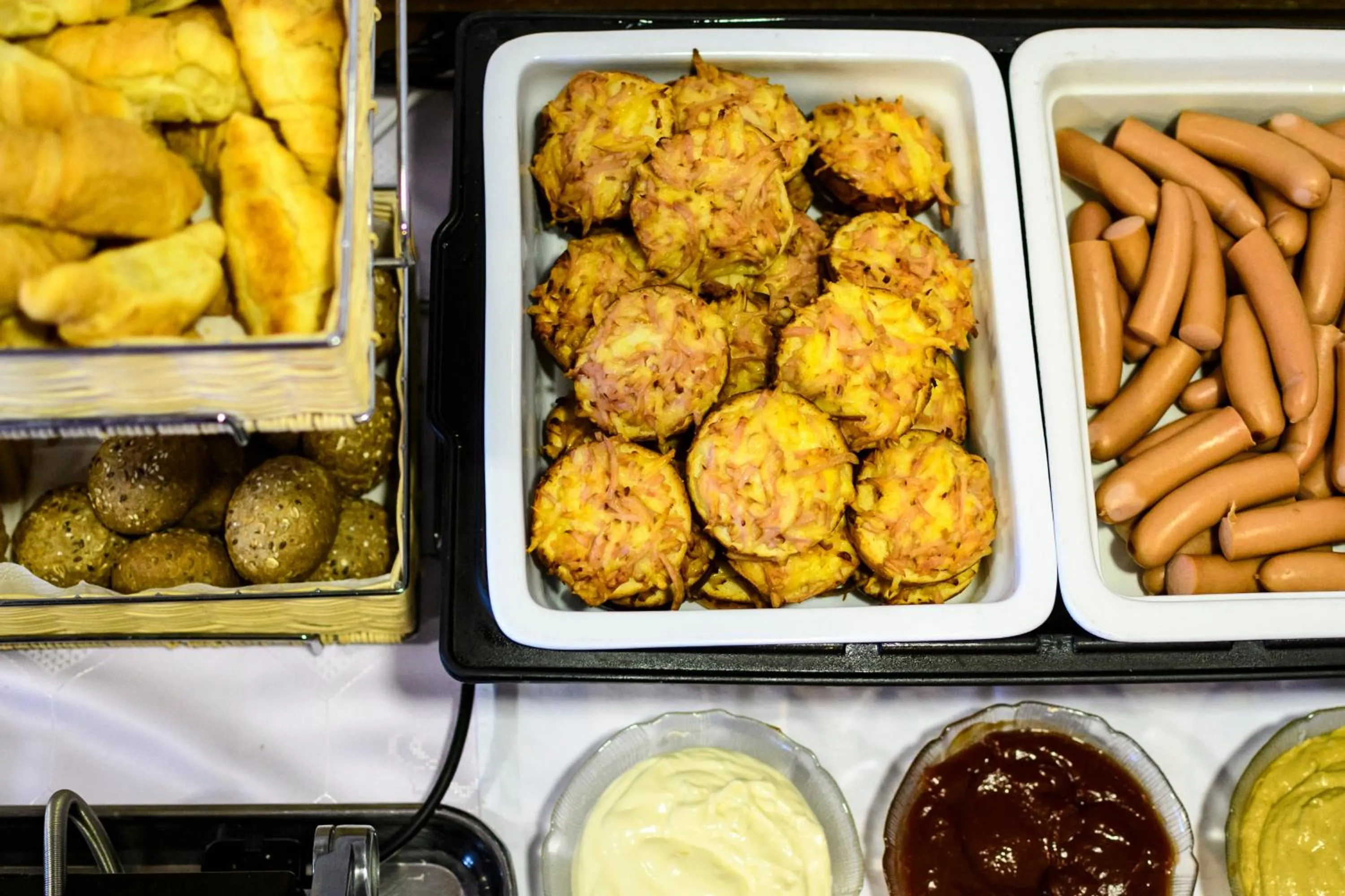 Buffet breakfast in BS-Ötscher Hotel