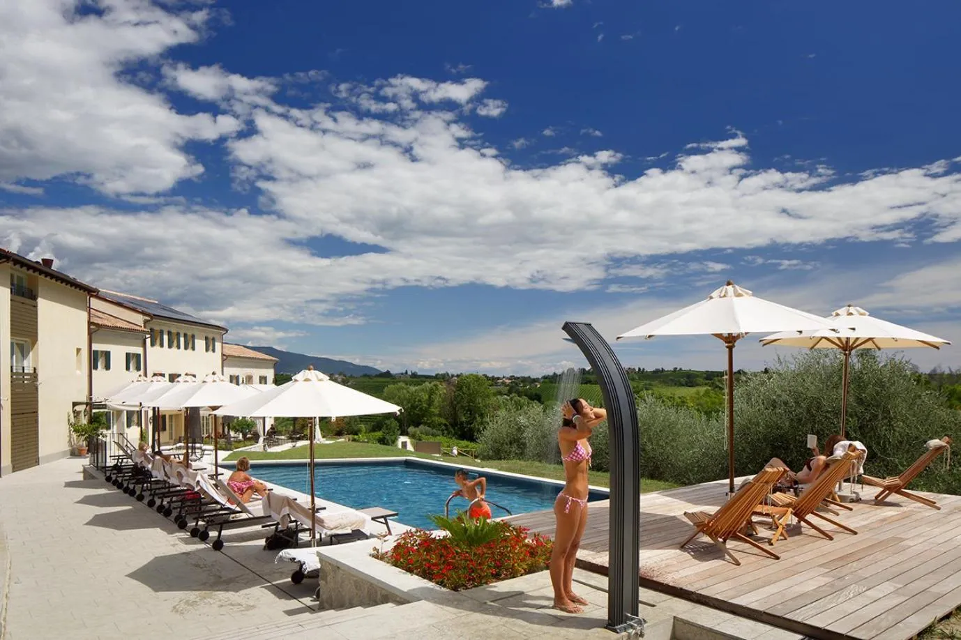 Swimming pool in Colonìa Resort