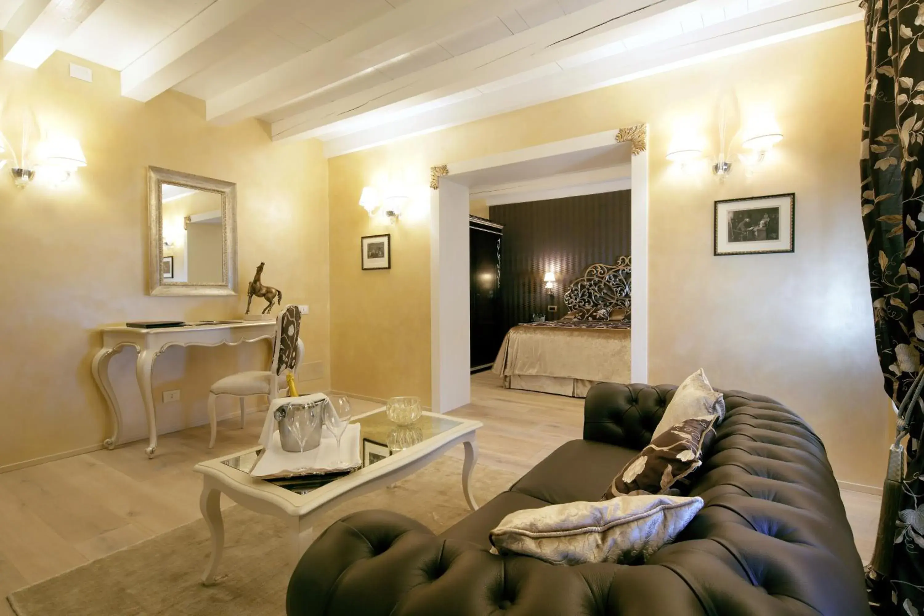 Deluxe Suite - single occupancy in Colonìa Resort Deluxe Suite - single occupancy in Colonìa Resort