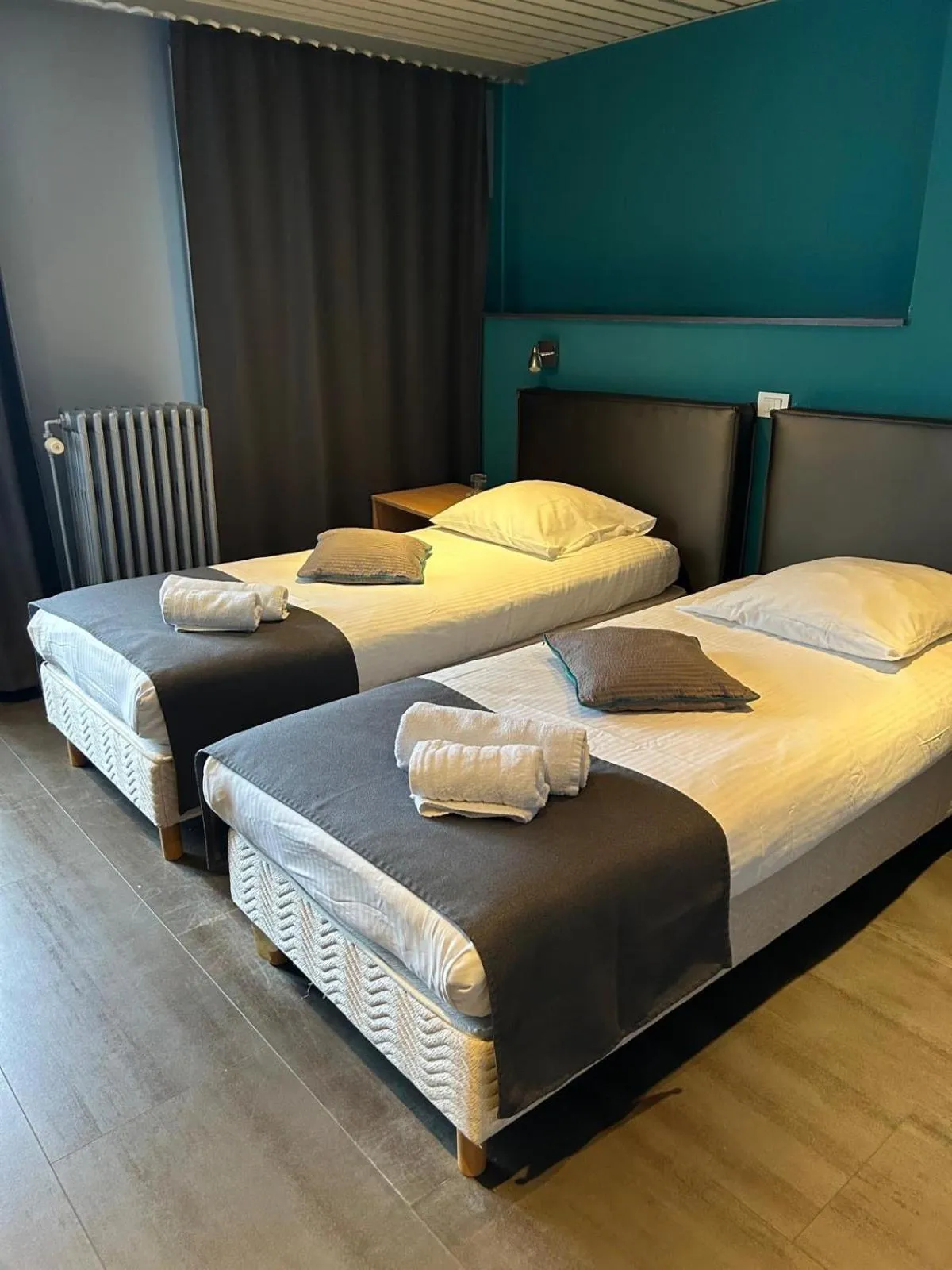 Bedroom, Bed in Hotel Le Terminus