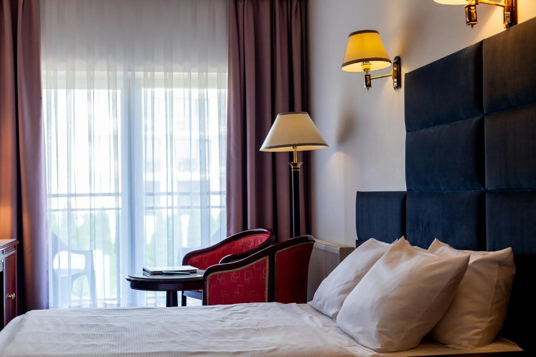 Bed in Royal Park Hotel & Spa