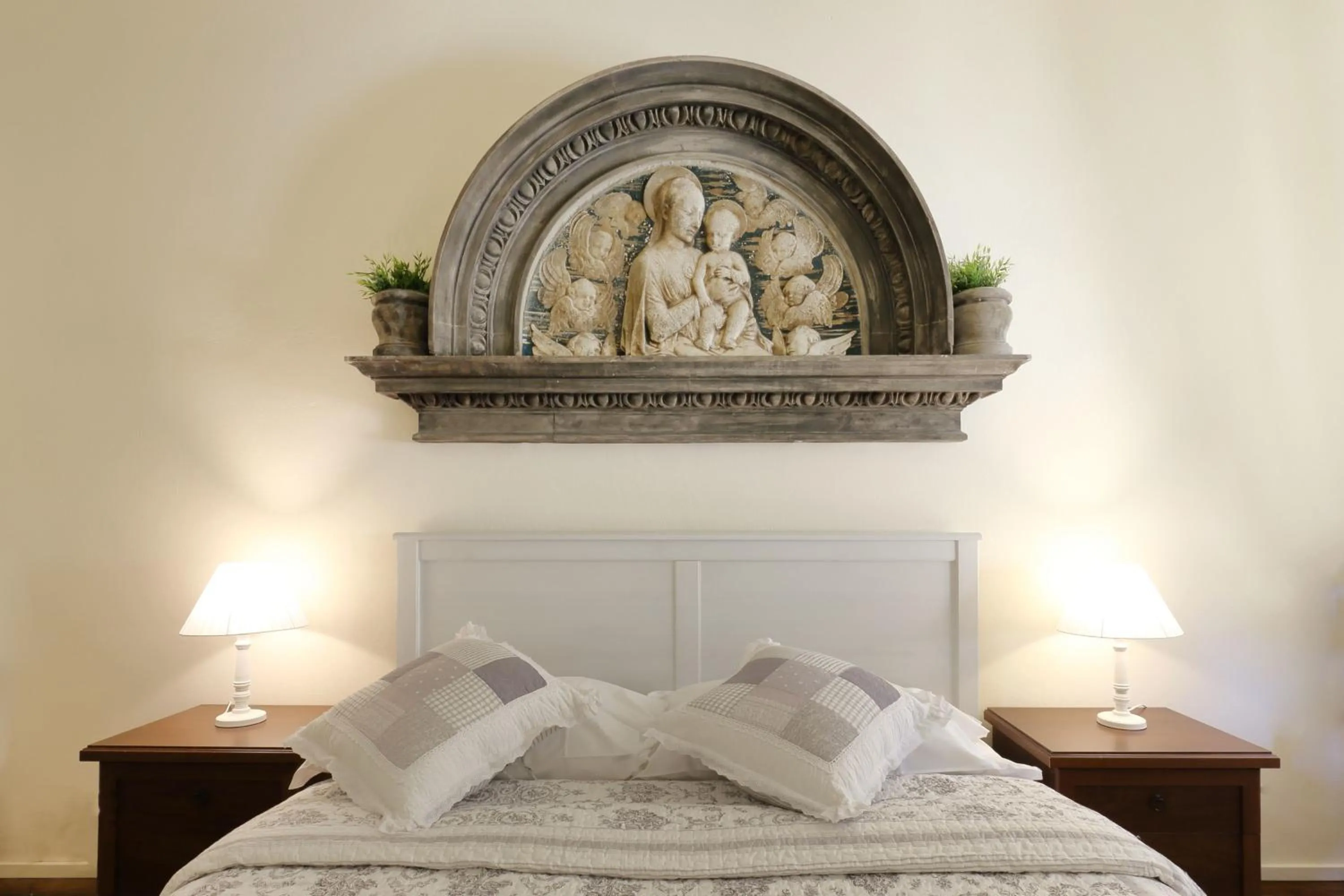 Decorative detail, Bed in Guesthouse Bel Duomo