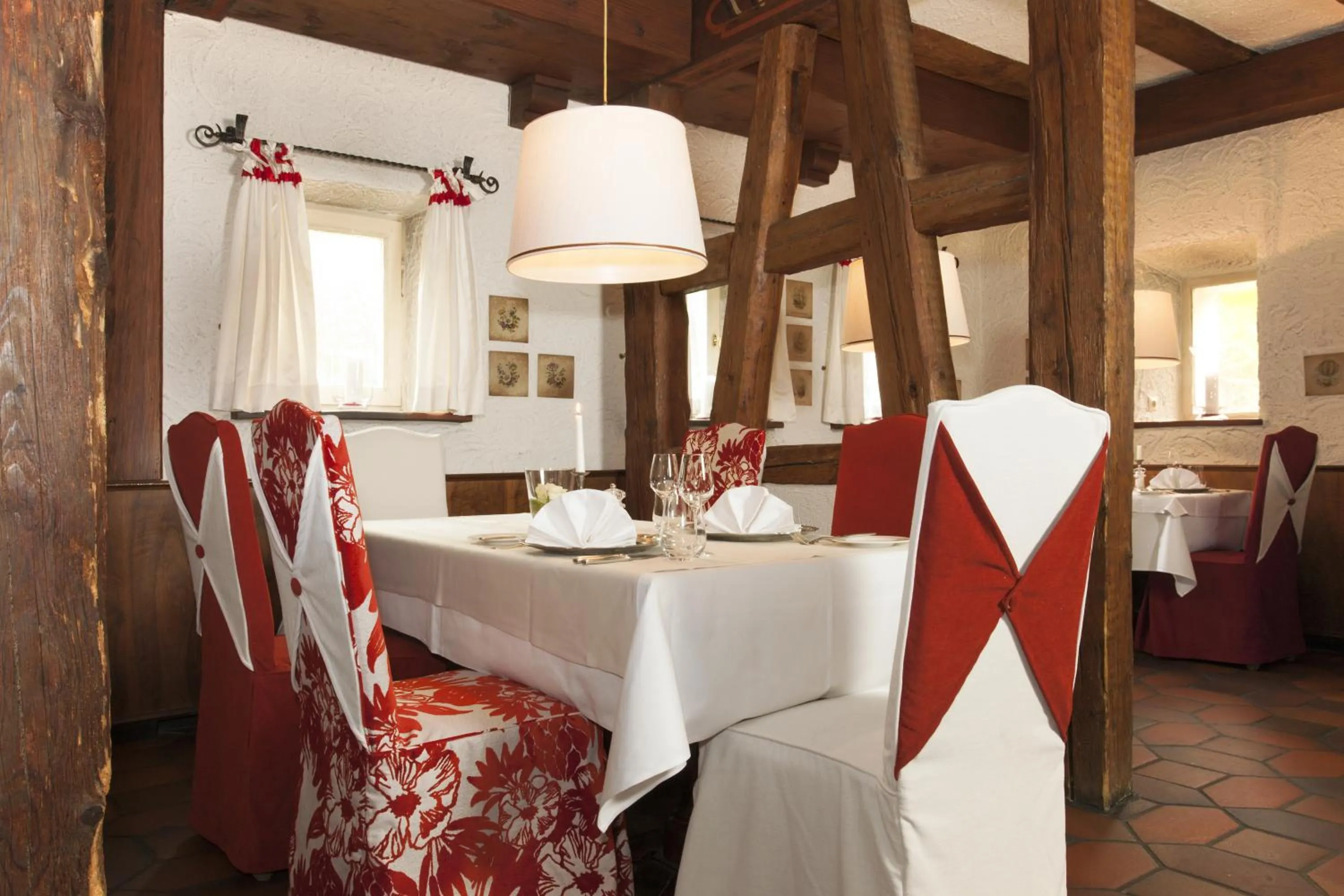 Restaurant/places to eat in Romantik Hotel Johanniter-Kreuz