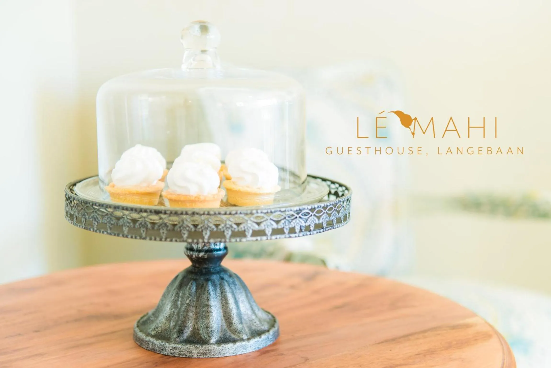 Food and drinks in Le Mahi Guest House