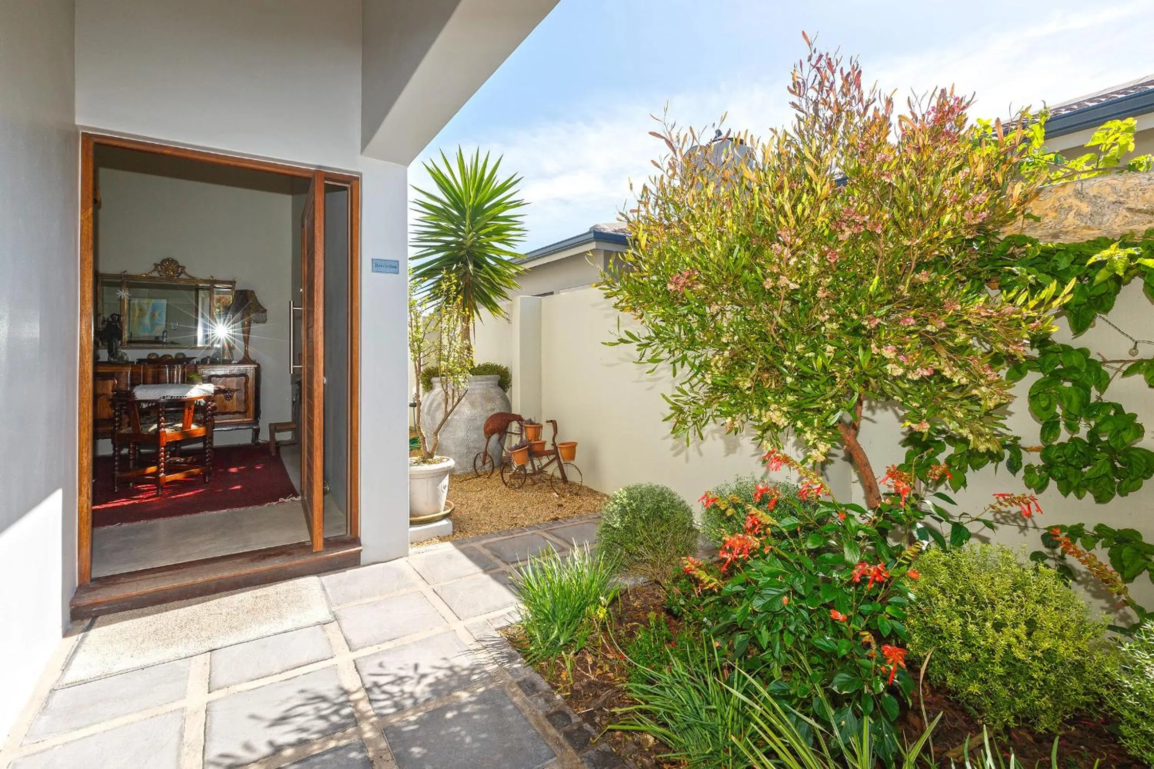 Garden in Le Mahi Guest House