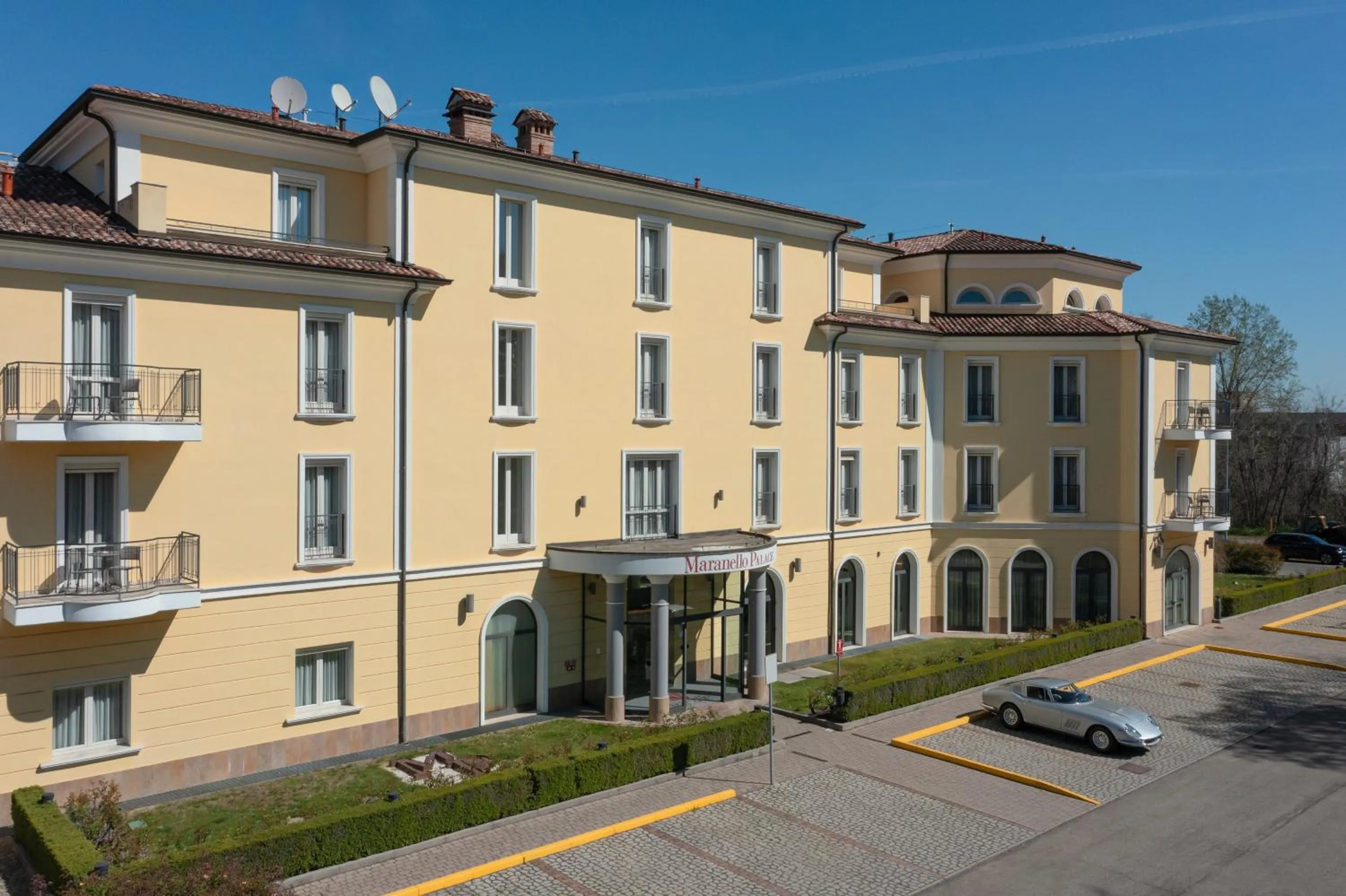 Property building in Maranello Palace