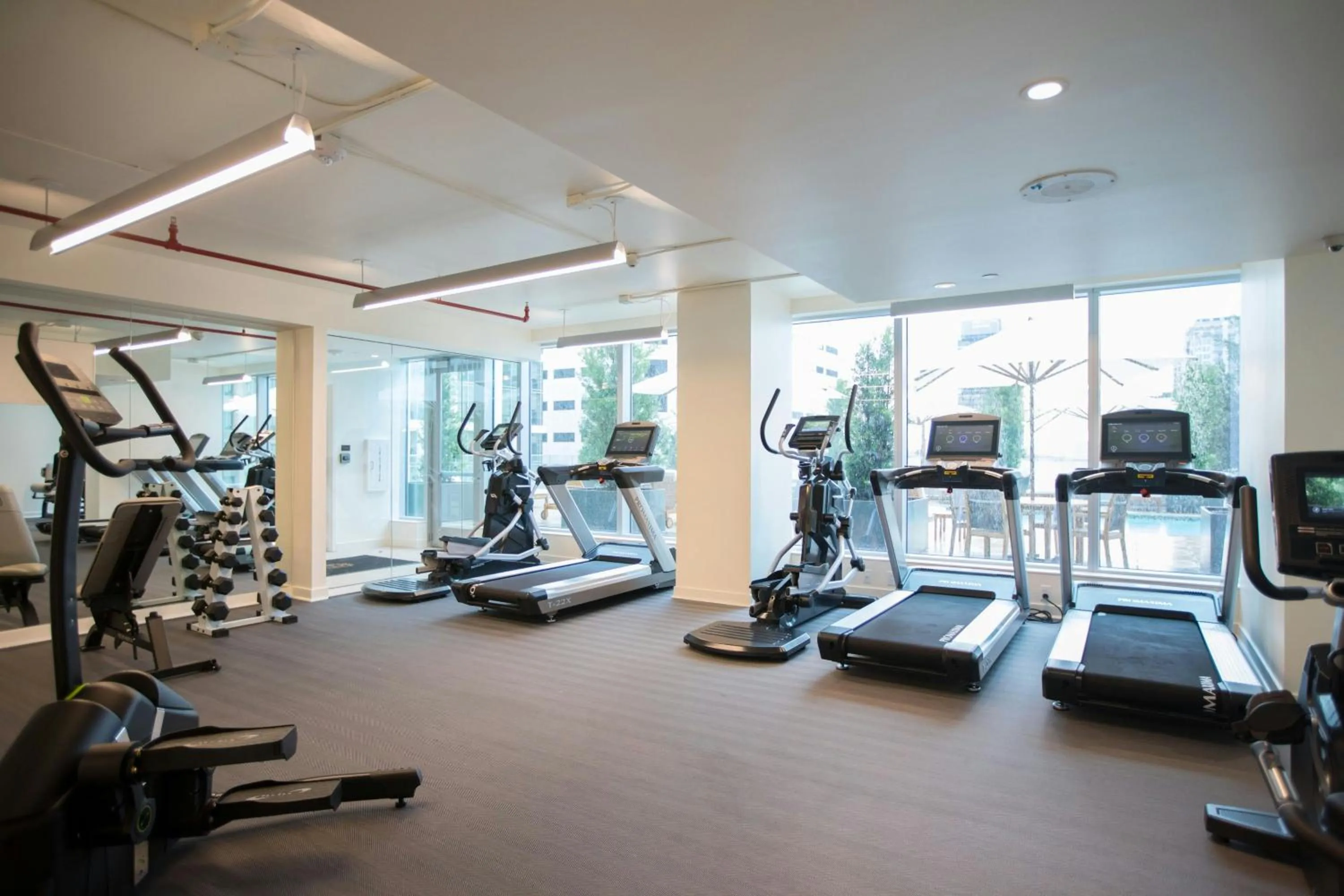 Fitness centre/facilities in The Laura Hotel, Houston Downtown, Autograph Collection