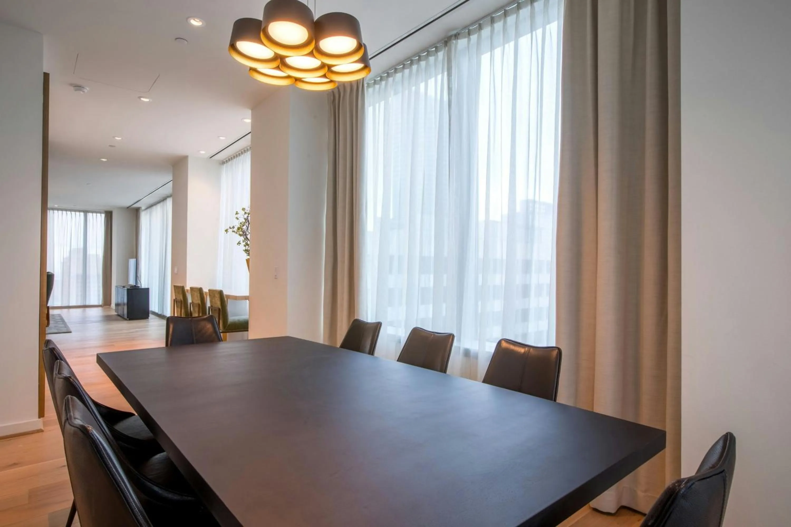 Photo of the whole room in The Laura Hotel, Houston Downtown, Autograph Collection