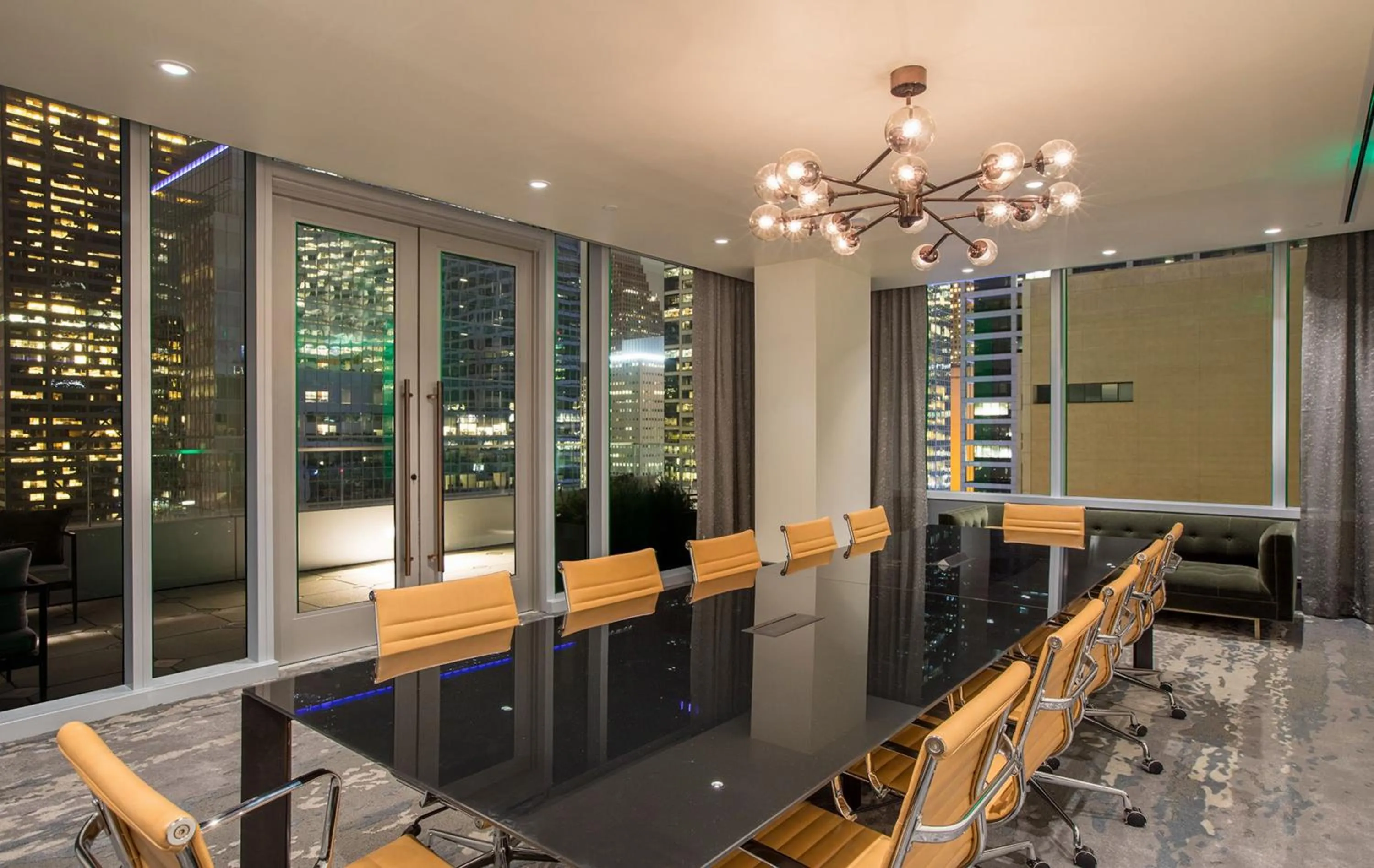 Meeting/conference room in The Laura Hotel, Houston Downtown, Autograph Collection