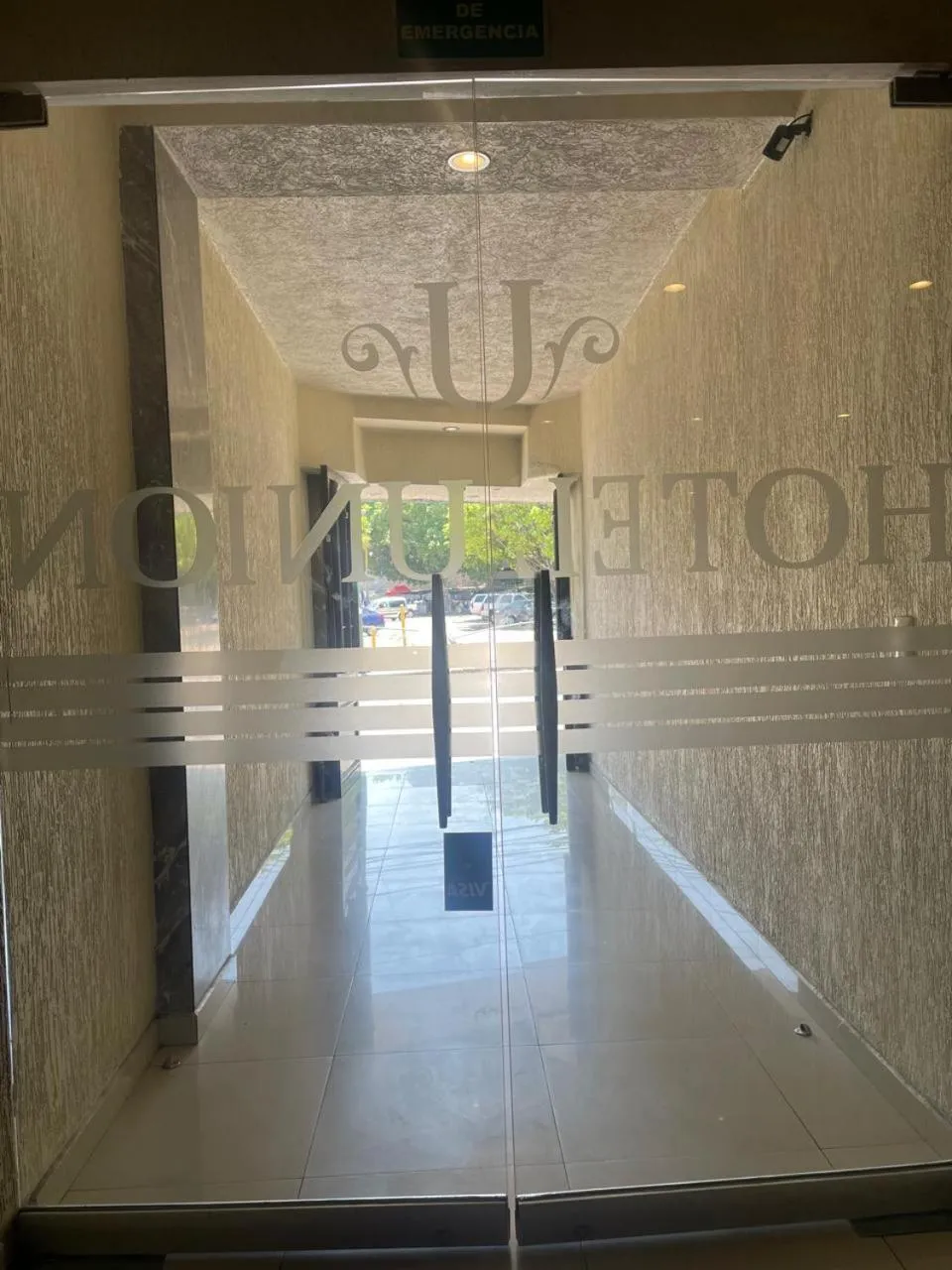 Text overlay in Hotel Union Guadalajara