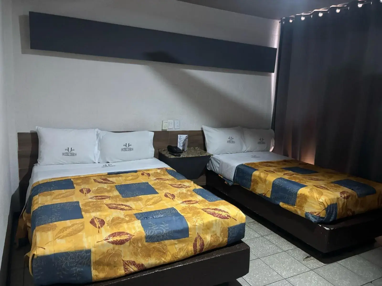 Superior Twin Room in Hotel Union Guadalajara Superior Twin Room in Hotel Union Guadalajara