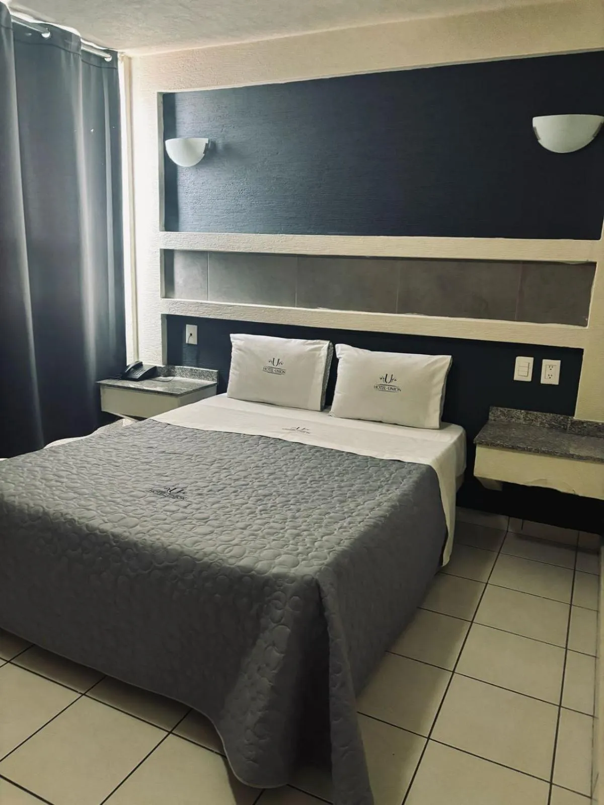 Bedroom, Bed in Hotel Union Guadalajara